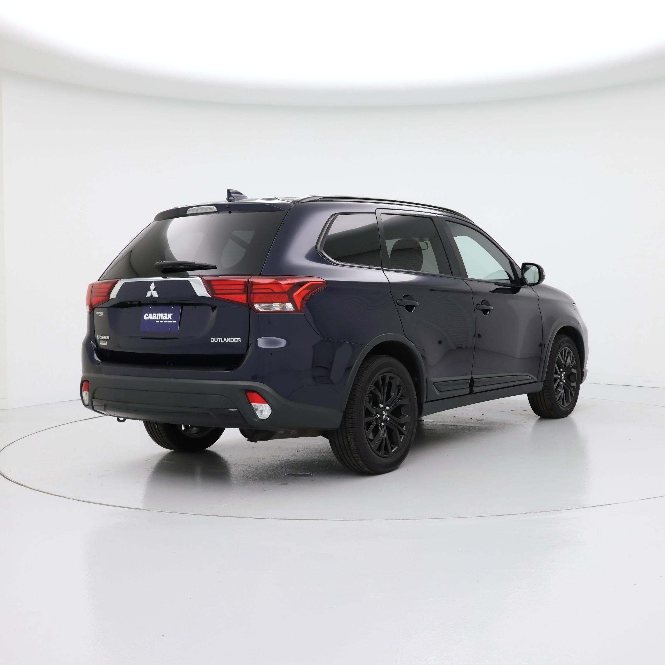 Thumbnail: 2018 Mitsubishi Outlander - 8