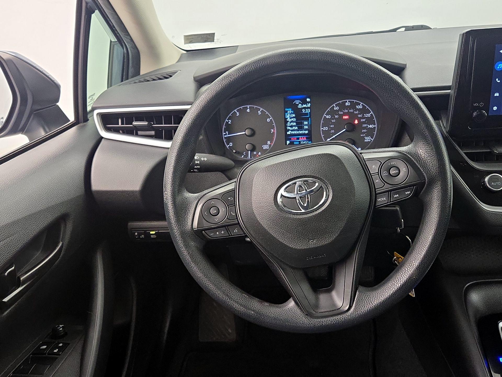 Thumbnail: 2023 Toyota Corolla - 10