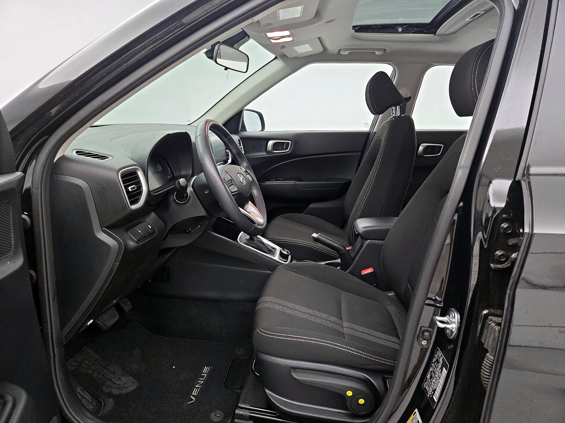 Thumbnail: 2024 Hyundai Venue - 11