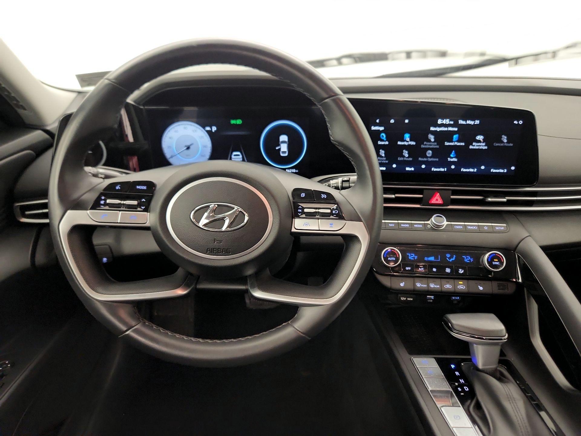 Thumbnail: 2023 Hyundai Elantra - 10