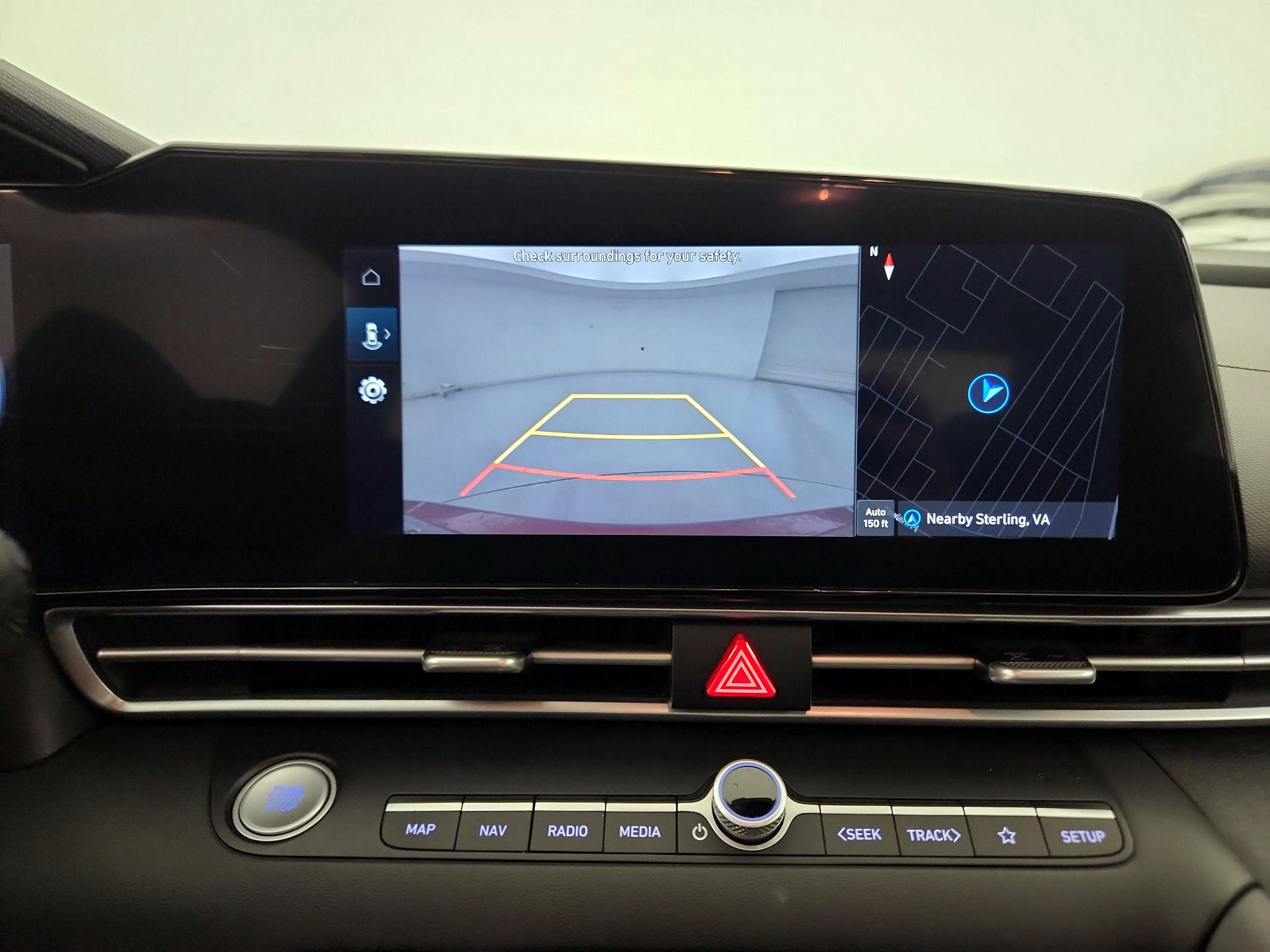 Thumbnail: 2023 Hyundai Elantra - 15