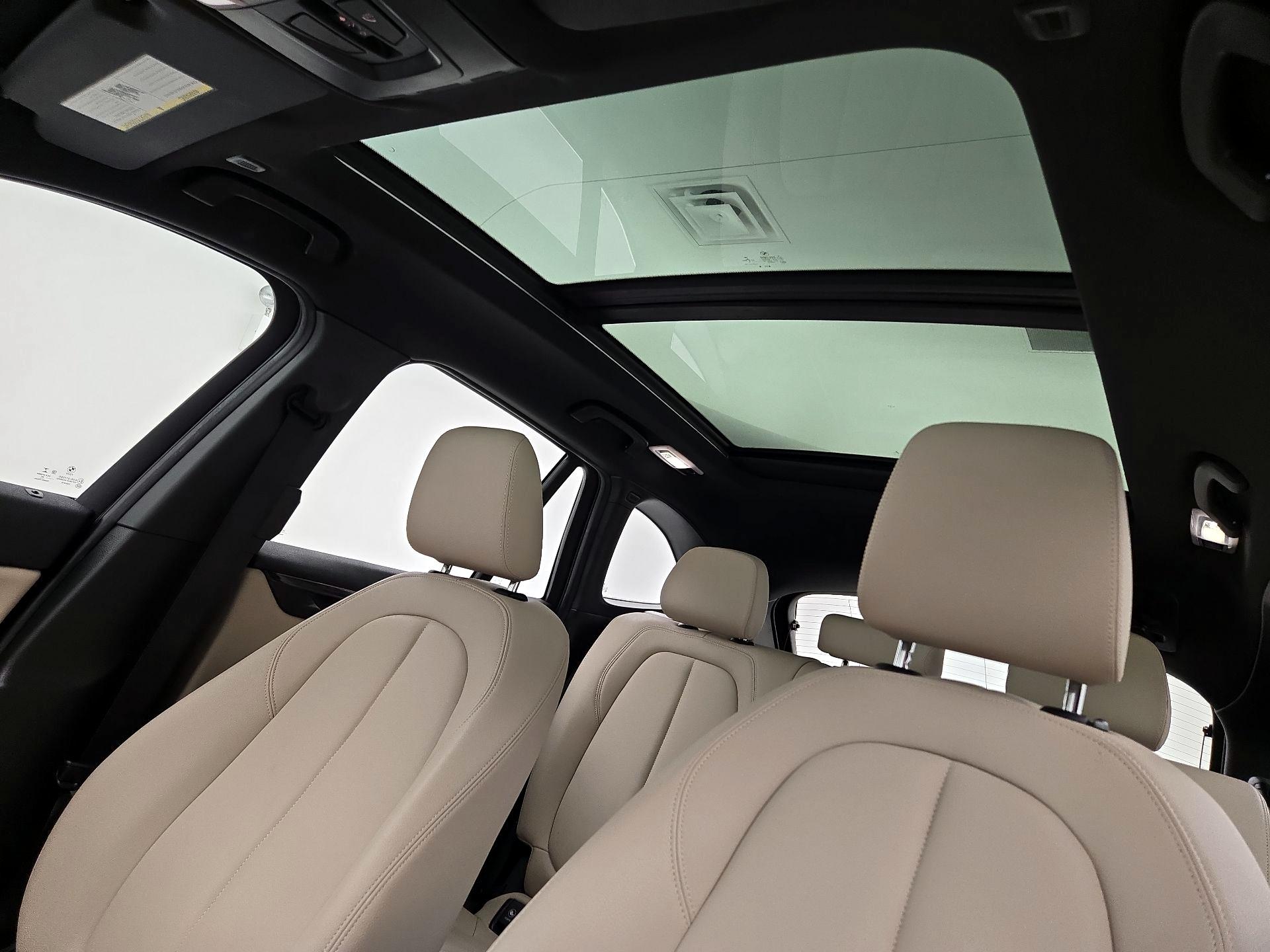 Thumbnail: 2021 BMW X1 - 20