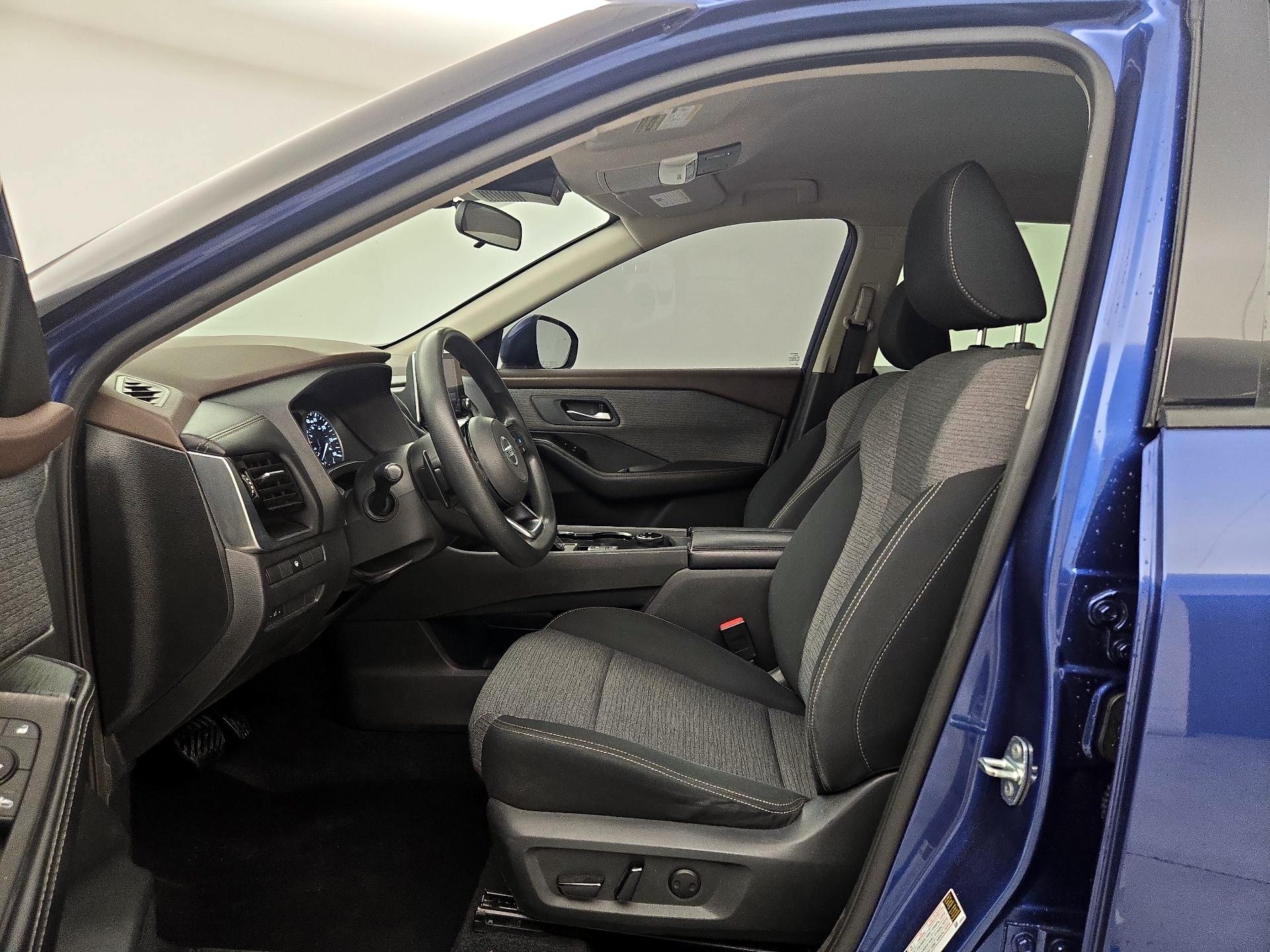 Thumbnail: 2021 Nissan Rogue - 11