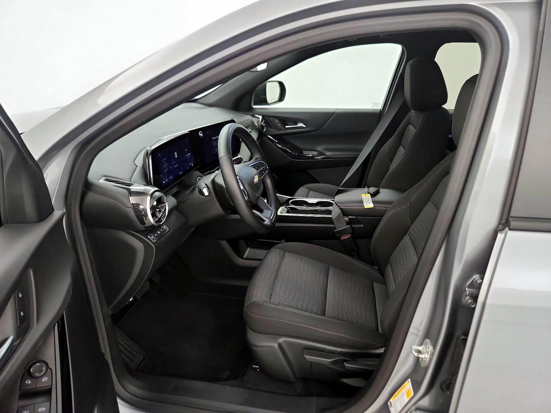 Thumbnail: 2025 Chevrolet Equinox - 11