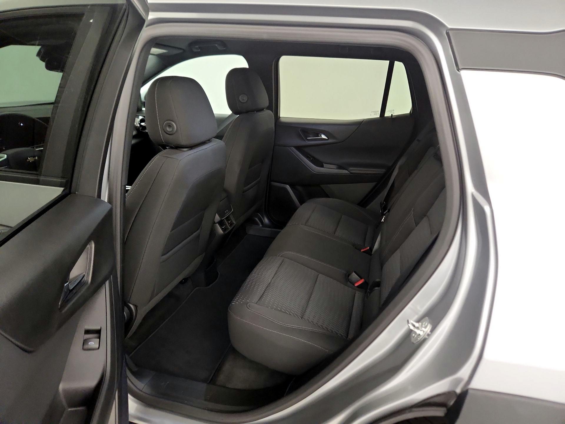 Thumbnail: 2025 Chevrolet Equinox - 16