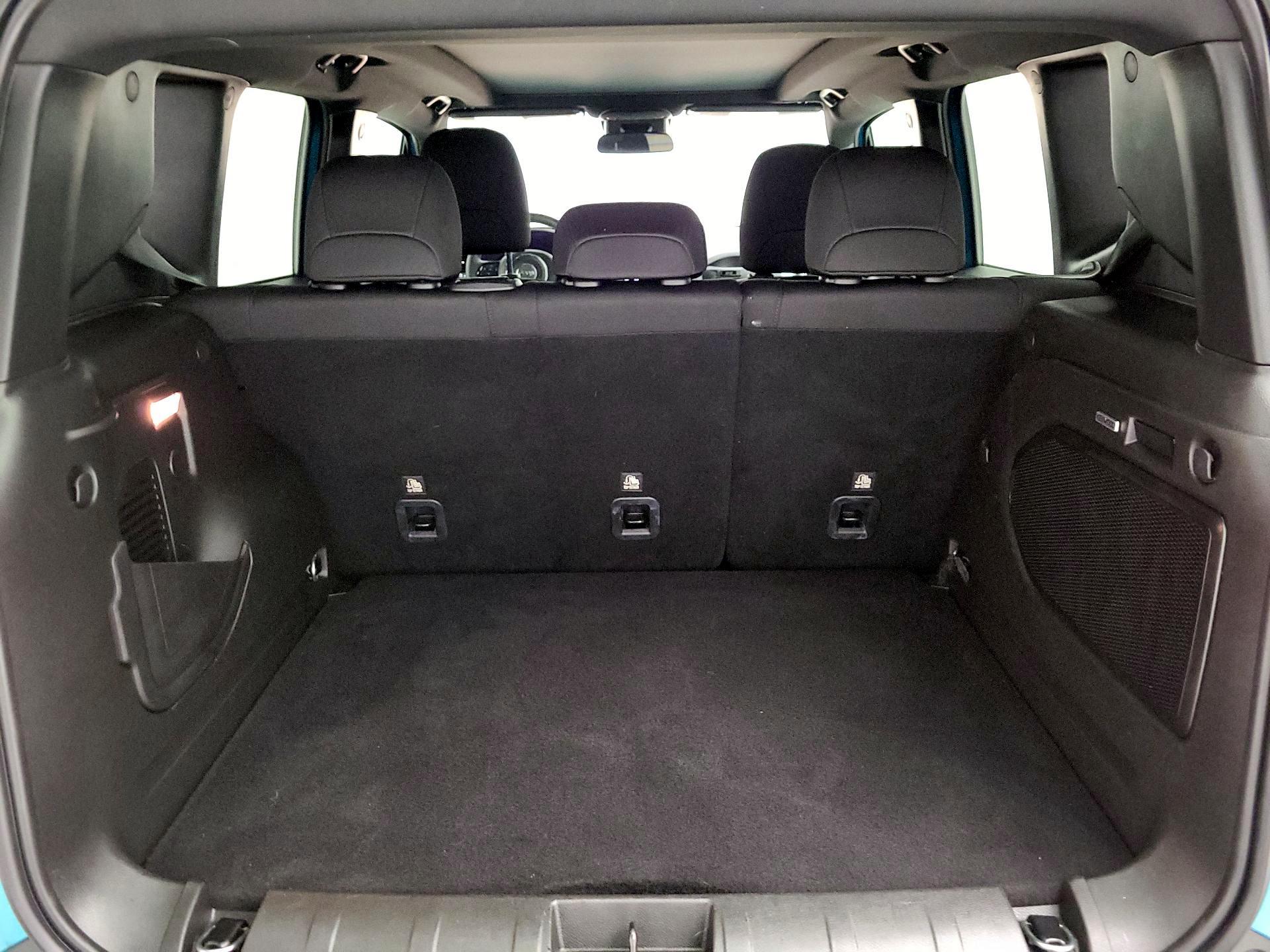 Thumbnail: 2021 Jeep Renegade - 16