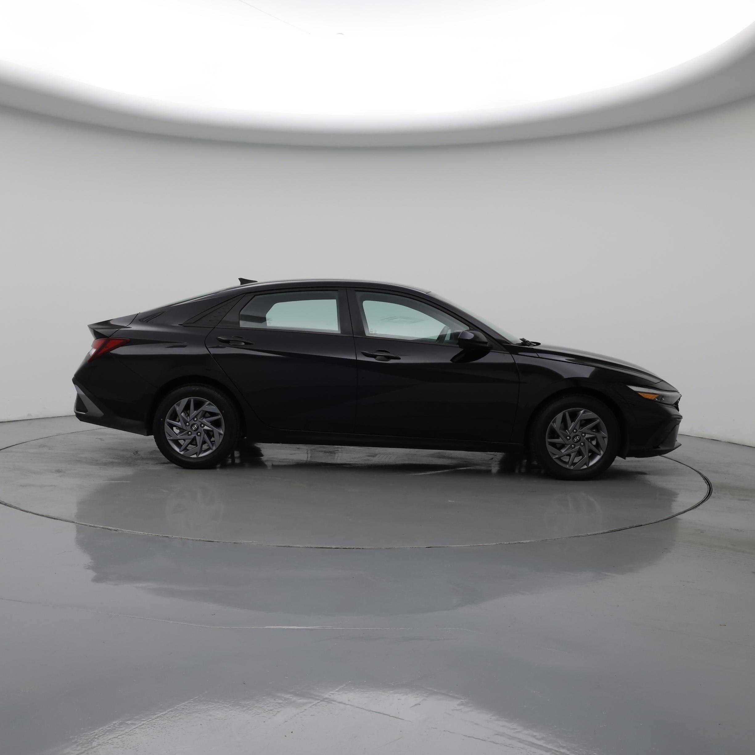Thumbnail: 2024 Hyundai Elantra - 7
