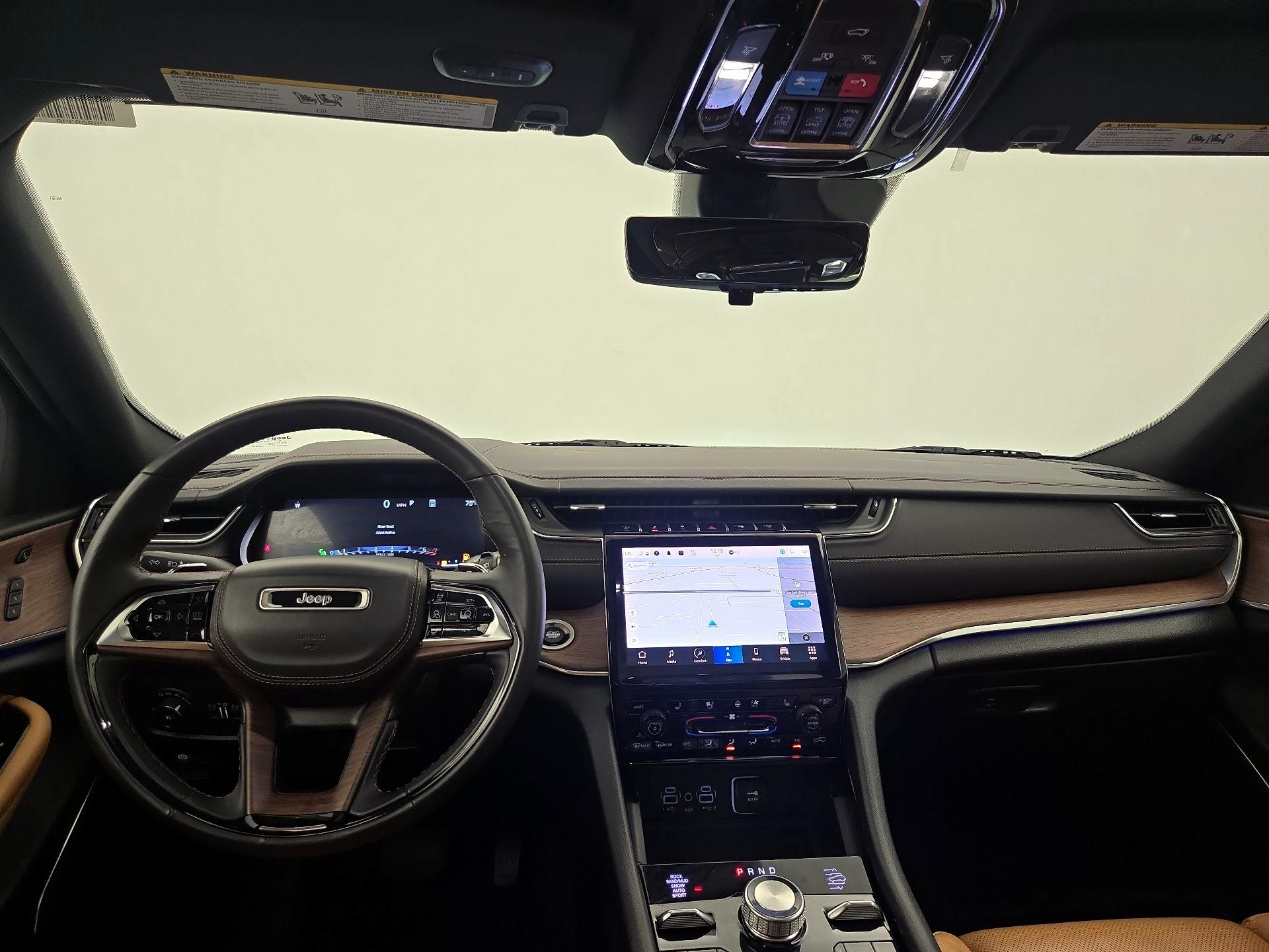 Thumbnail: 2023 Jeep Grand Cherokee L - 9
