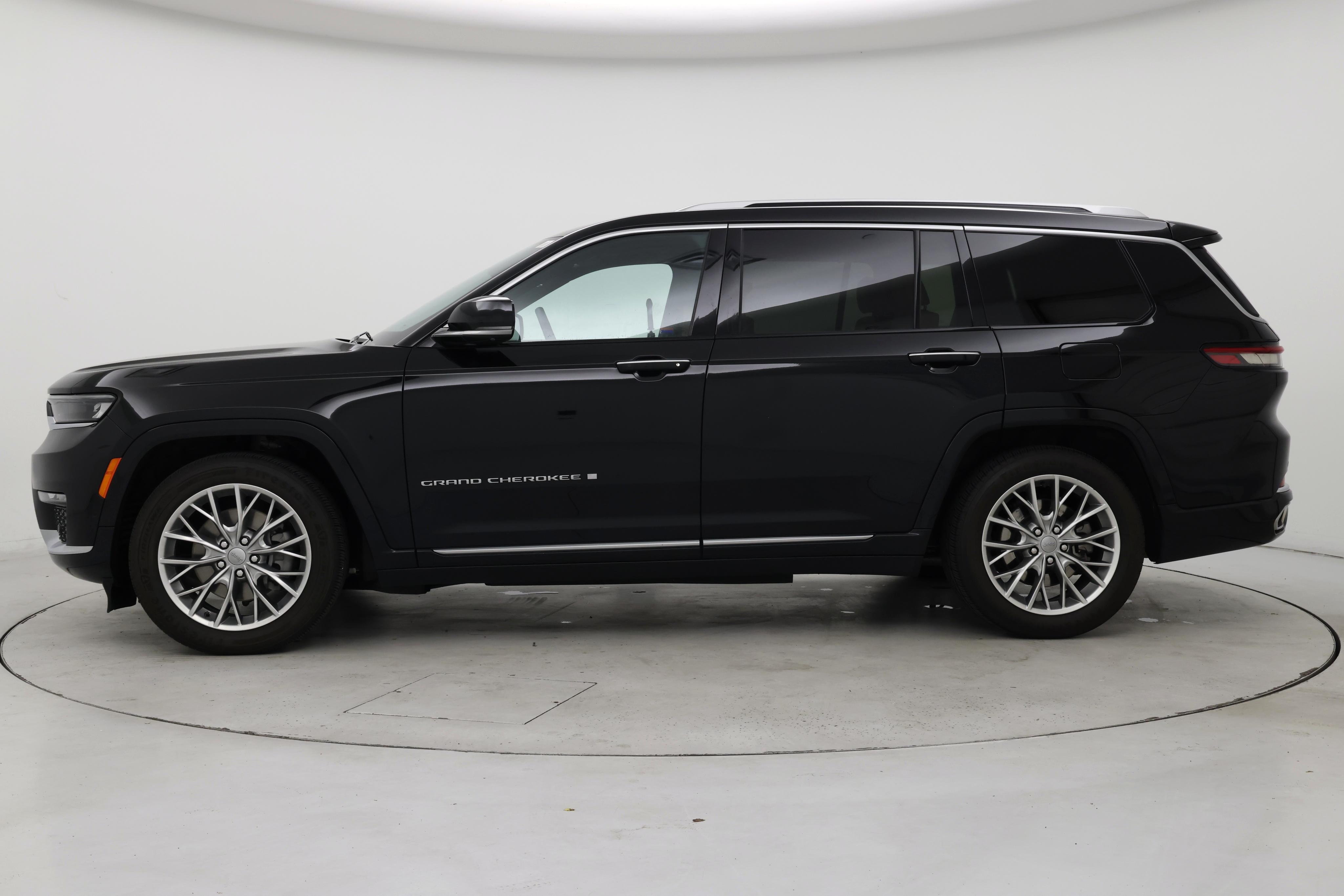 Thumbnail: 2023 Jeep Grand Cherokee L - 3