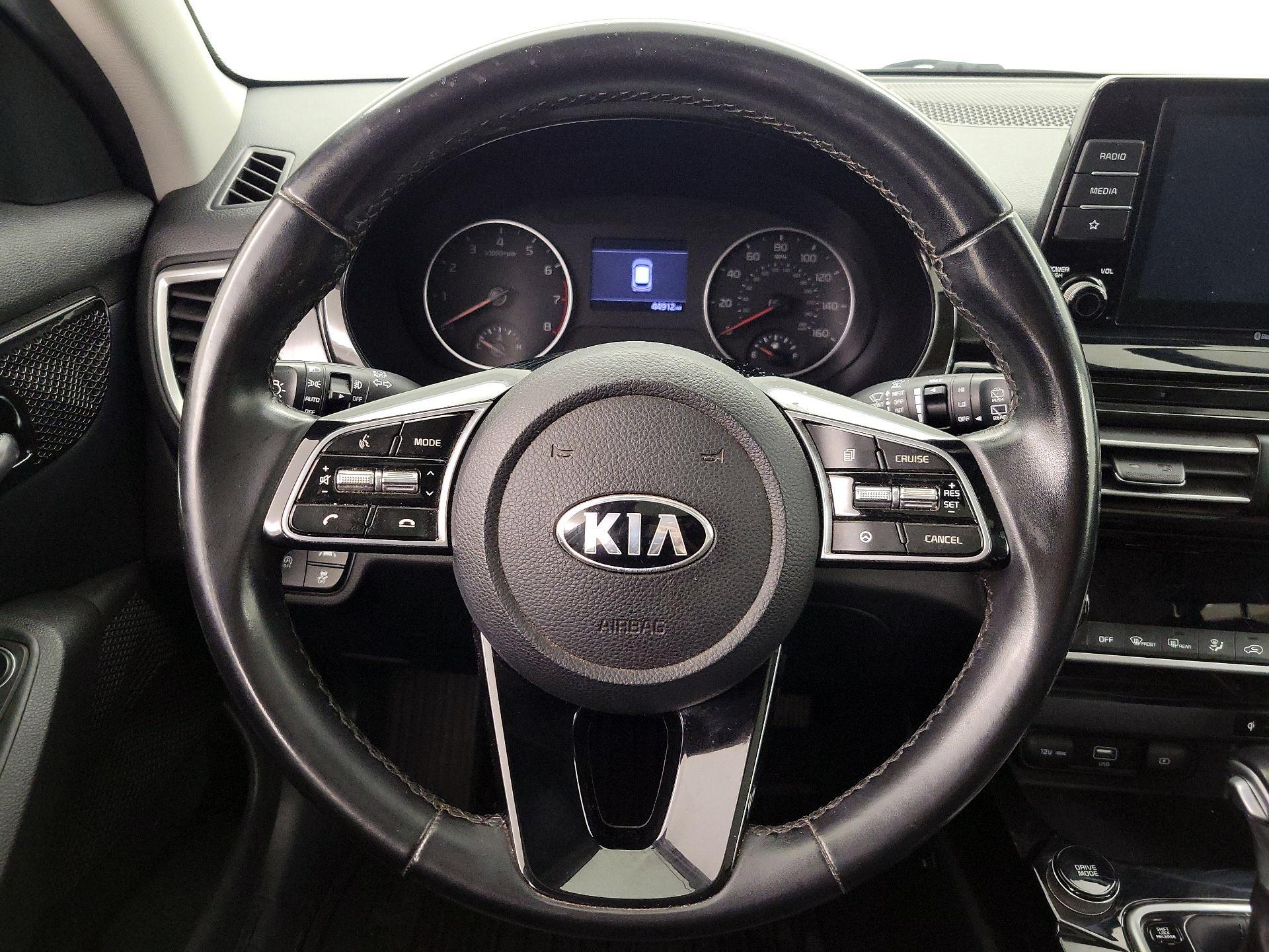 Thumbnail: 2021 Kia Seltos - 10