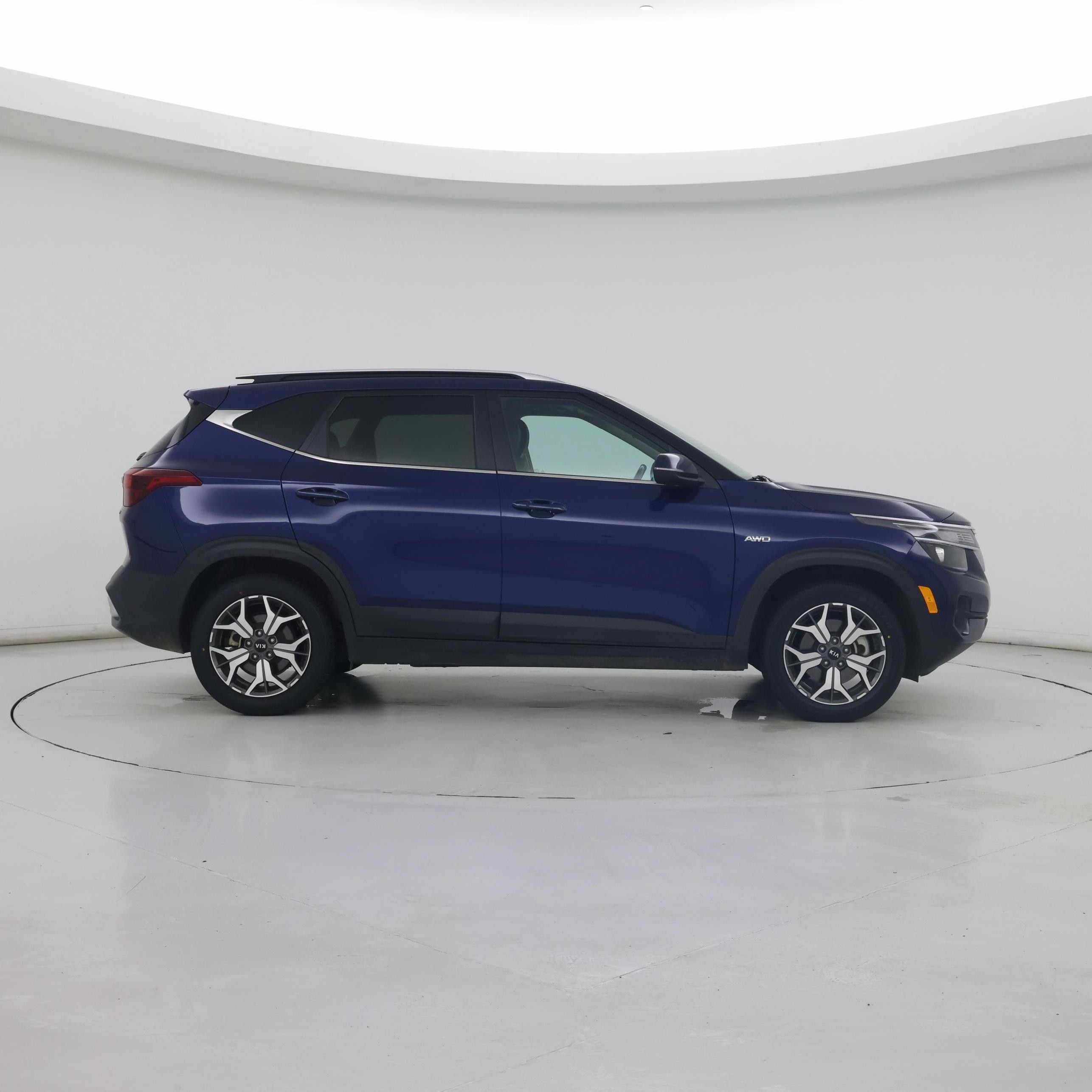 Thumbnail: 2021 Kia Seltos - 7