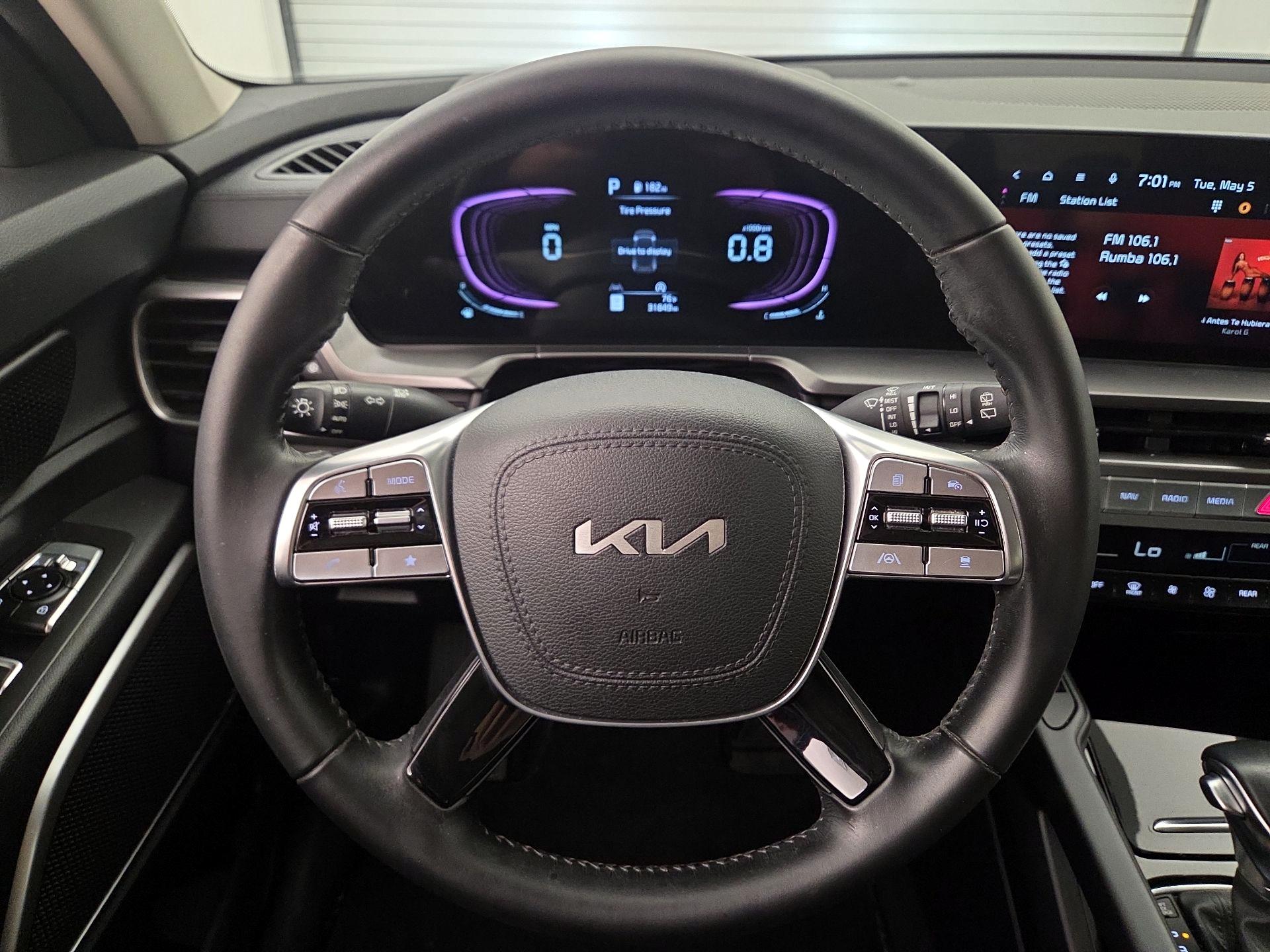 Thumbnail: 2023 Kia Telluride - 10