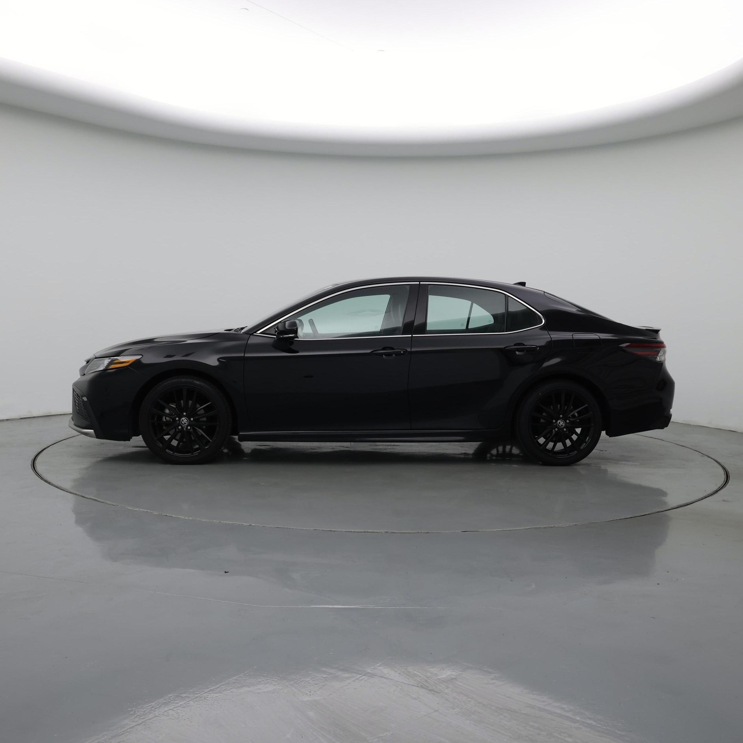 Thumbnail: 2024 Toyota Camry - 3