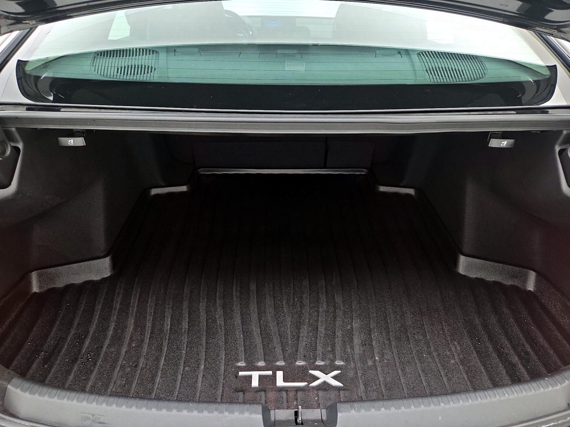 Thumbnail: 2022 Acura TLX - 17