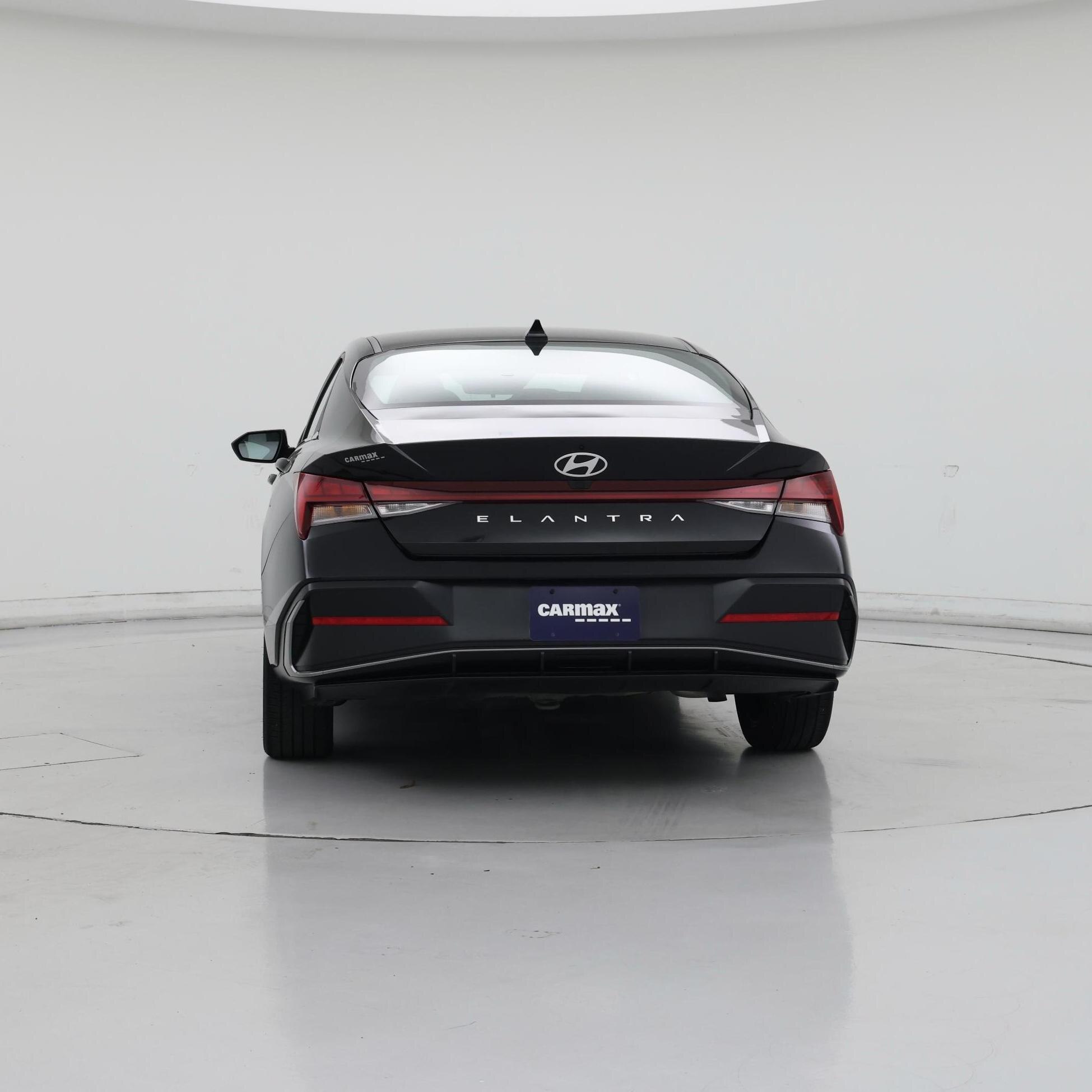 Thumbnail: 2025 Hyundai Elantra - 6