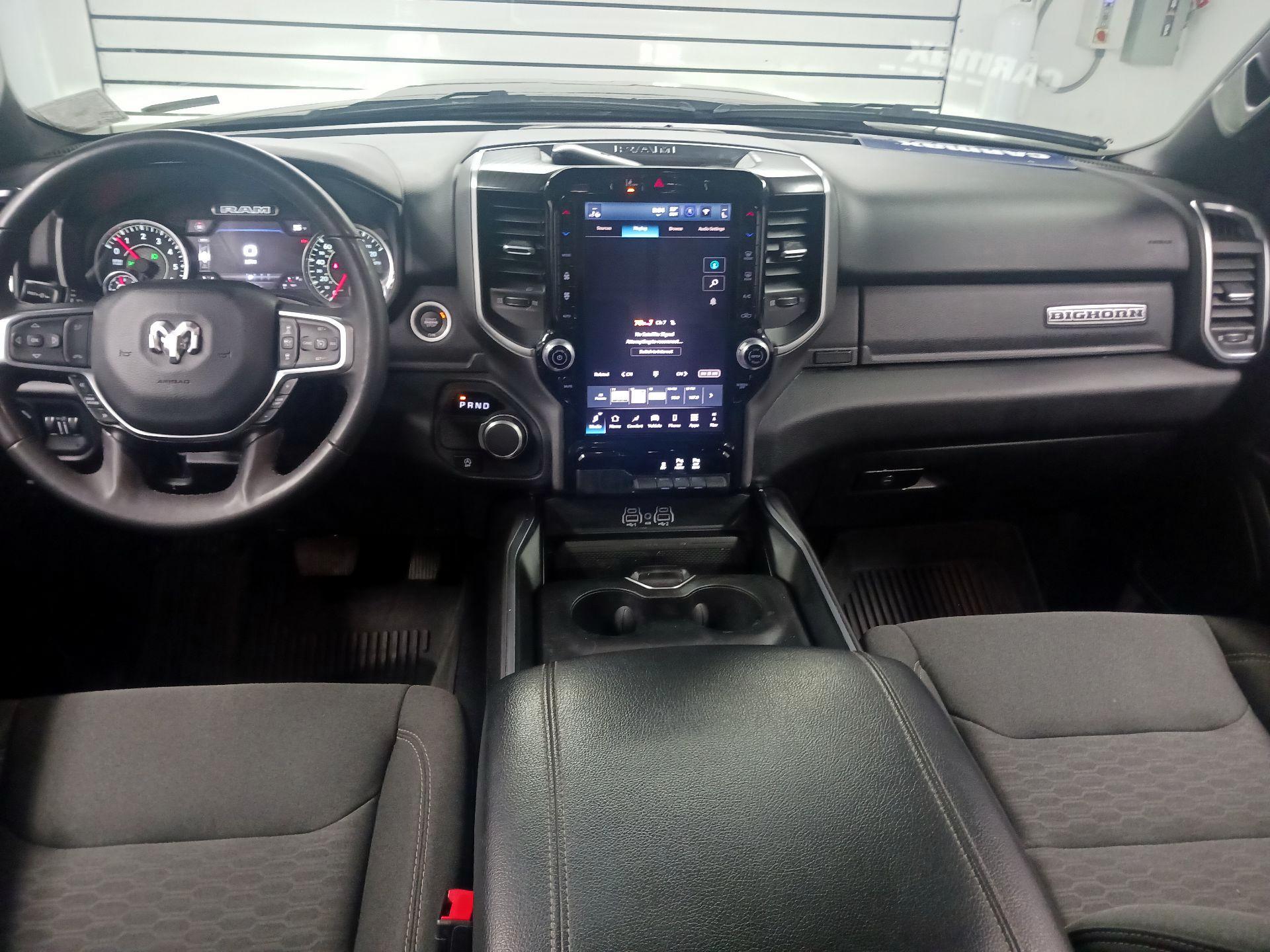 Thumbnail: 2025 RAM 1500 - 9