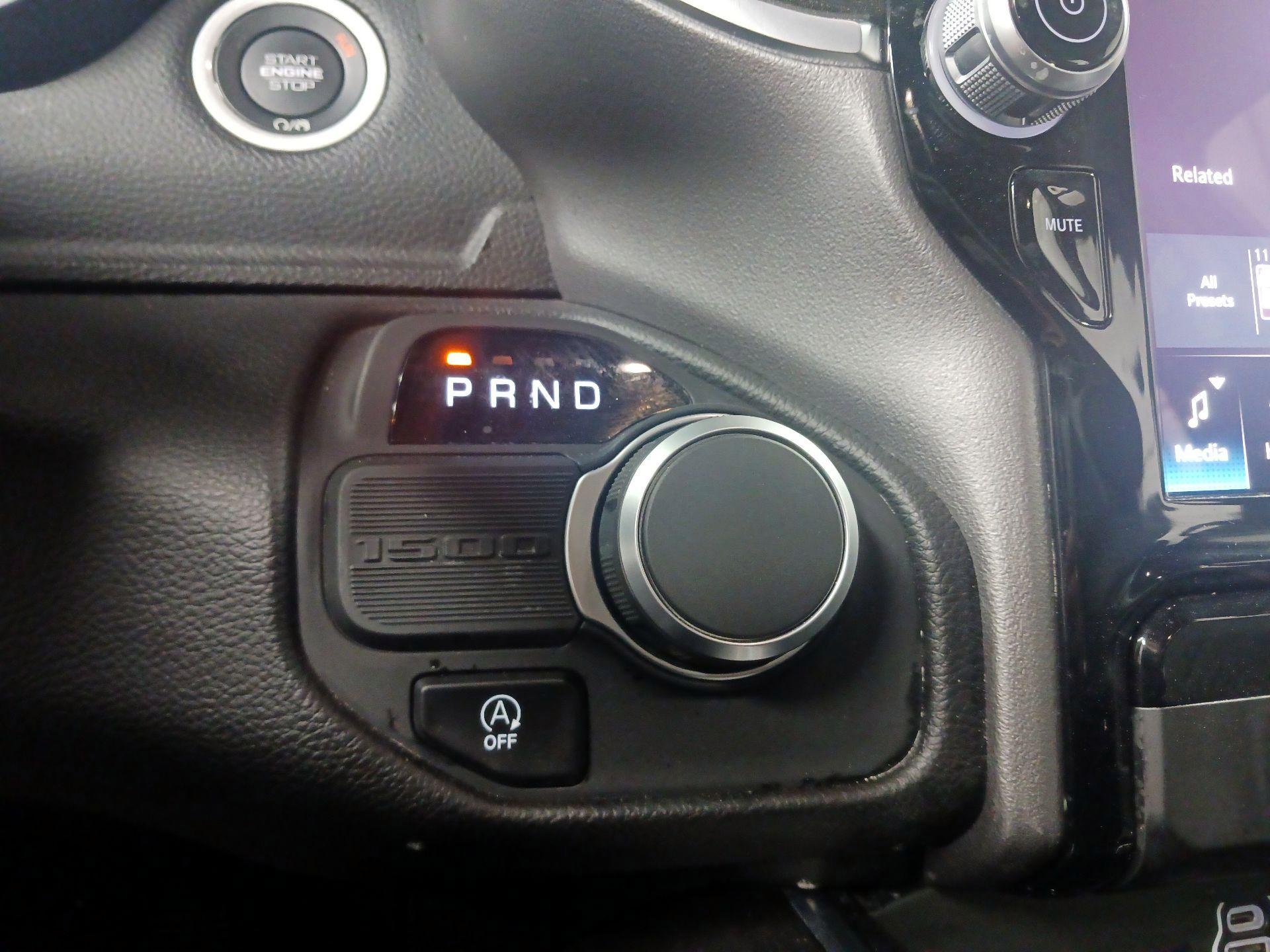 Thumbnail: 2025 RAM 1500 - 17