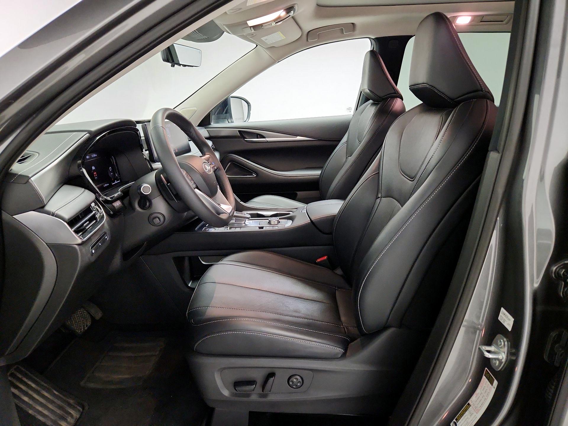 Thumbnail: 2023 INFINITI QX60 - 11