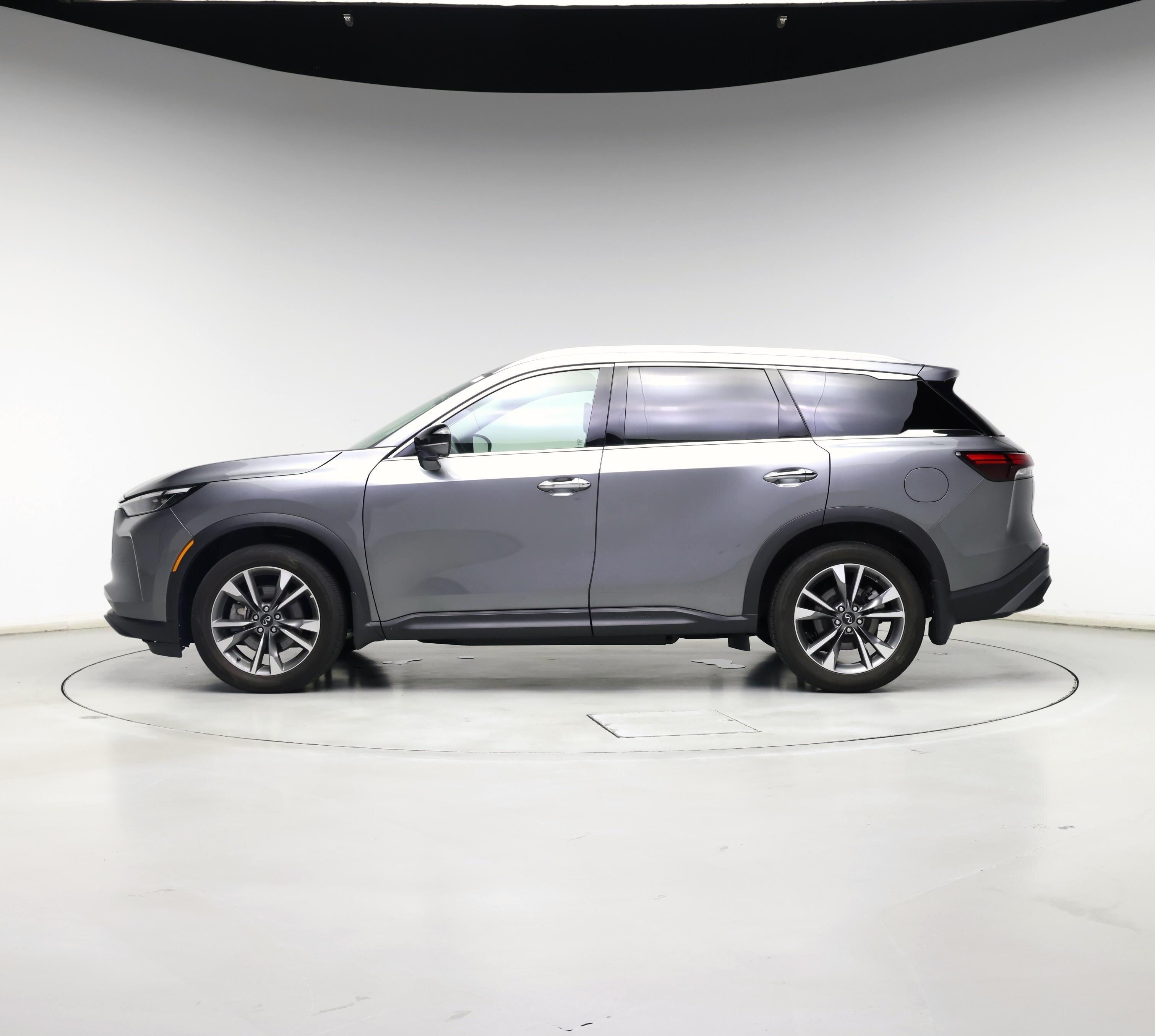 Thumbnail: 2023 INFINITI QX60 - 3