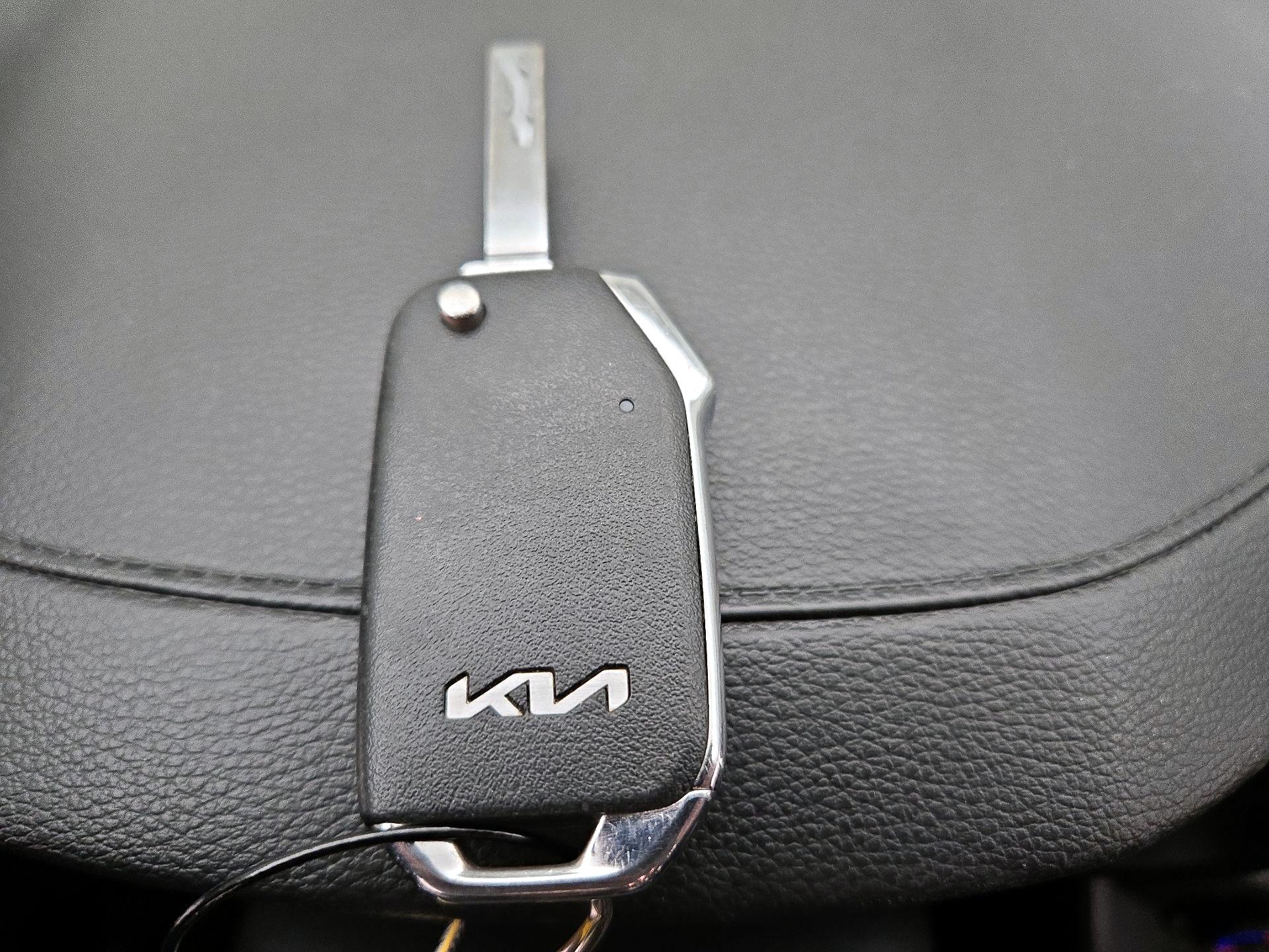 Thumbnail: 2024 Kia Forte - 20