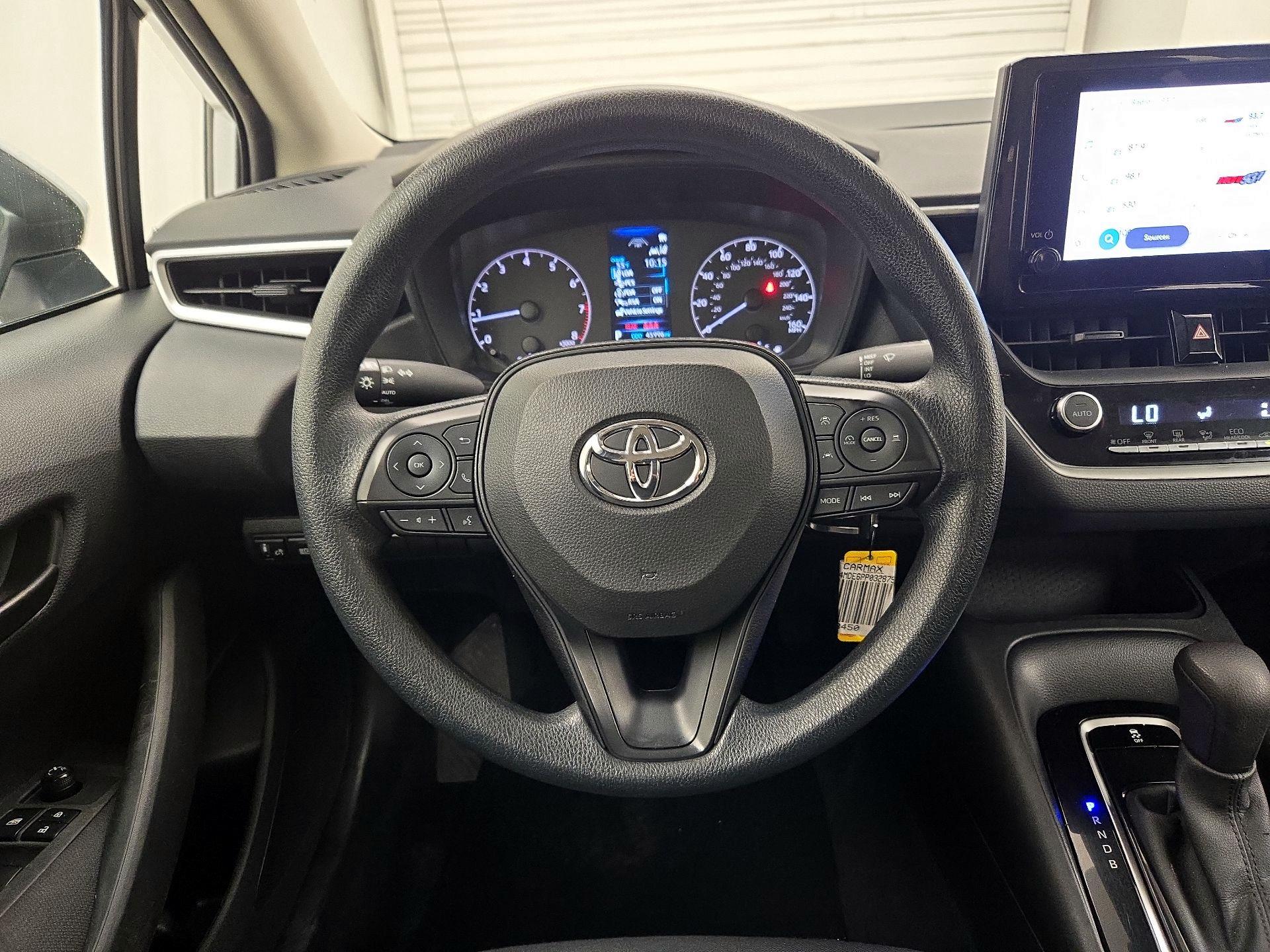Thumbnail: 2023 Toyota Corolla - 10
