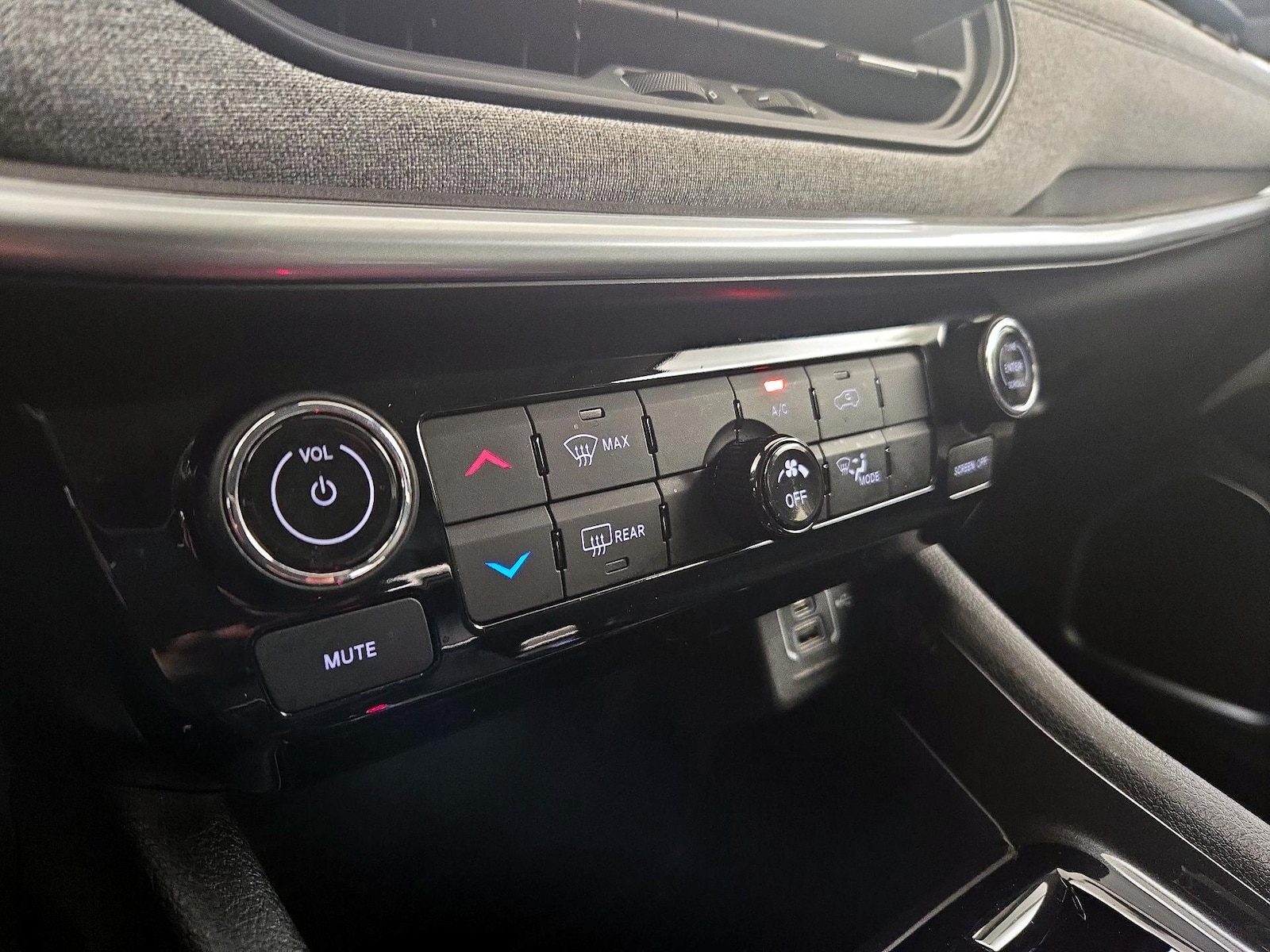 2022 Jeep Compass Latitude - Photo 17
