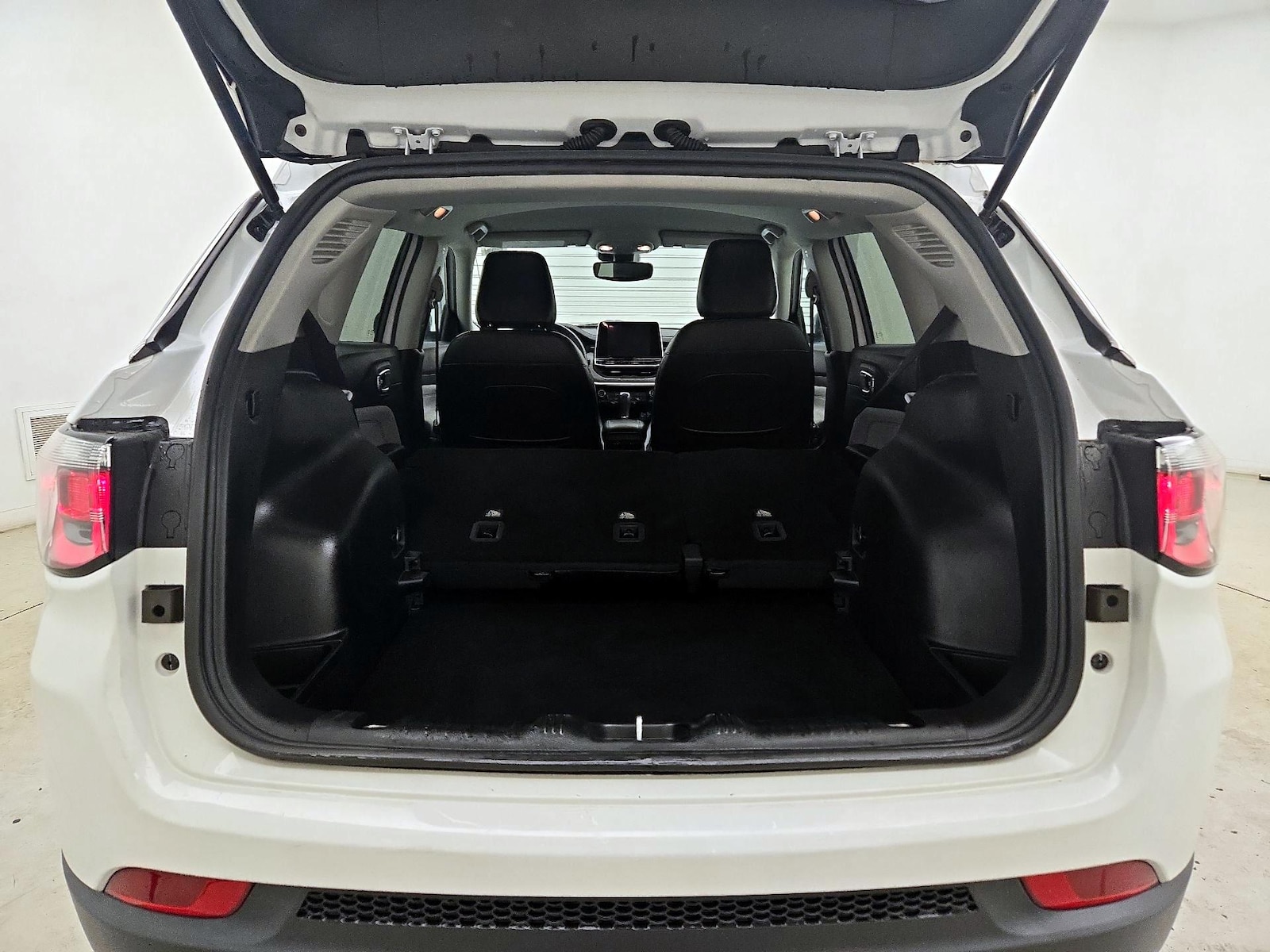 2022 Jeep Compass Latitude - Photo 22