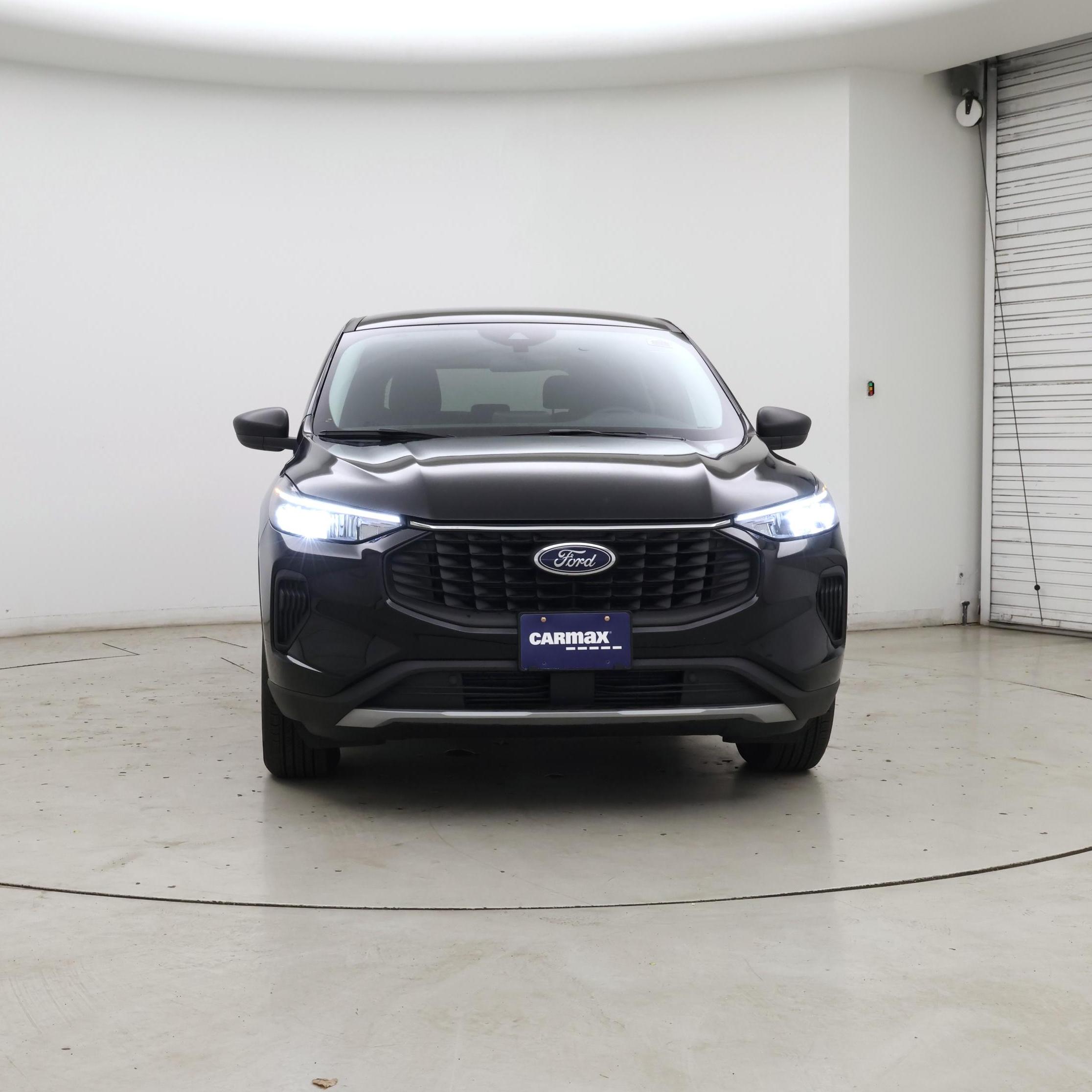 Thumbnail: 2023 Ford Escape - 5