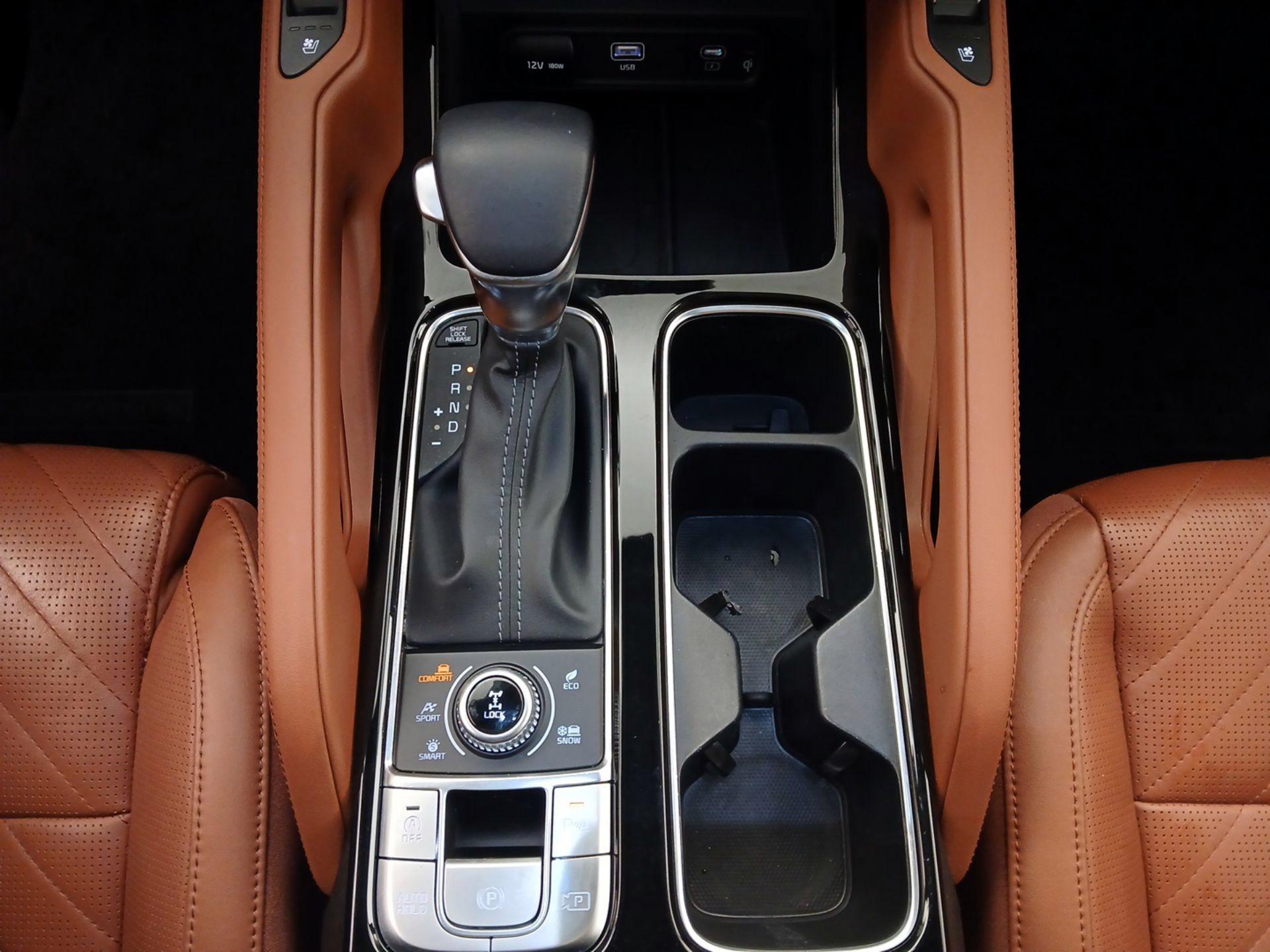 Thumbnail: 2023 Kia Telluride - 18