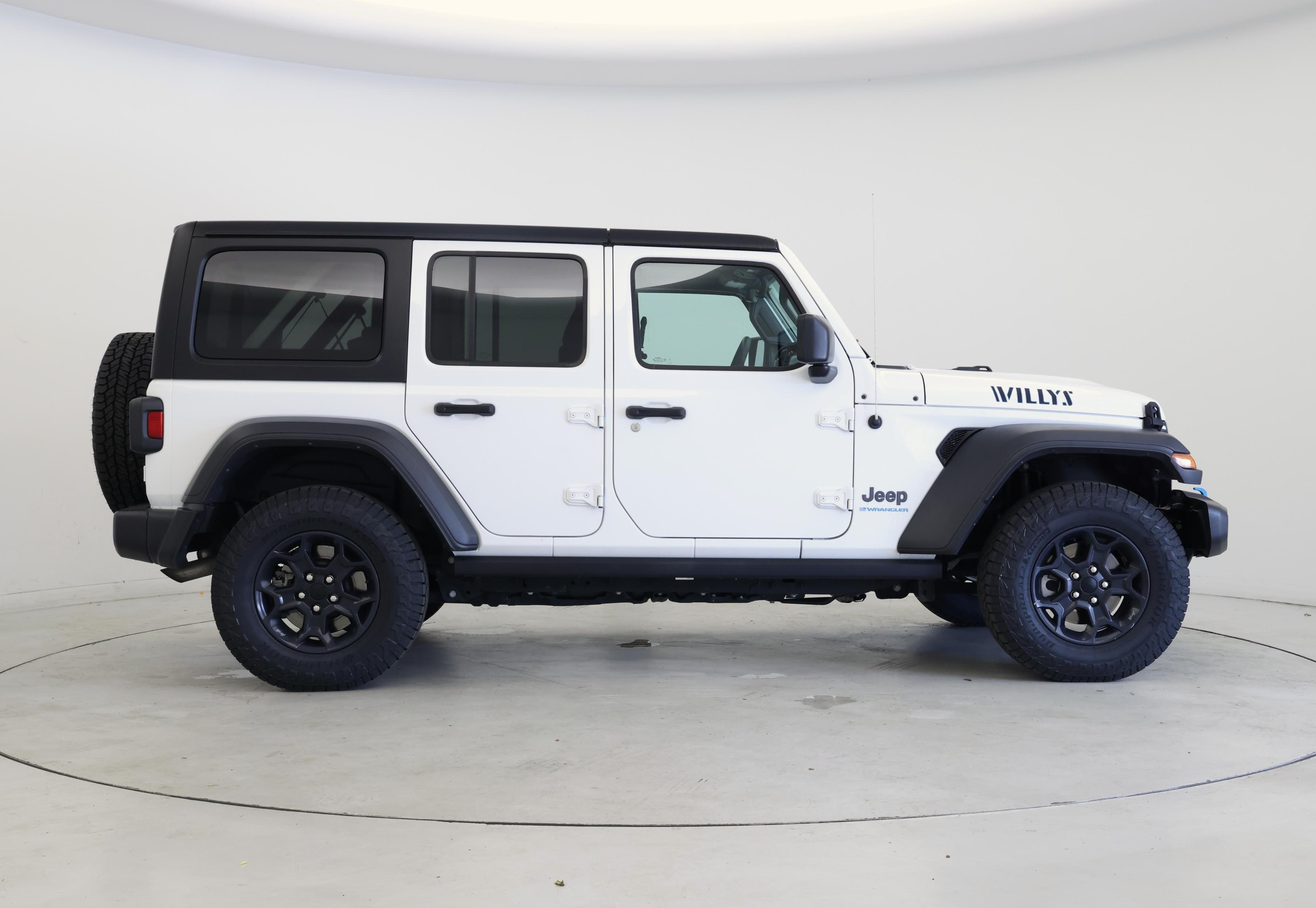 Thumbnail: 2023 Jeep Wrangler - 7