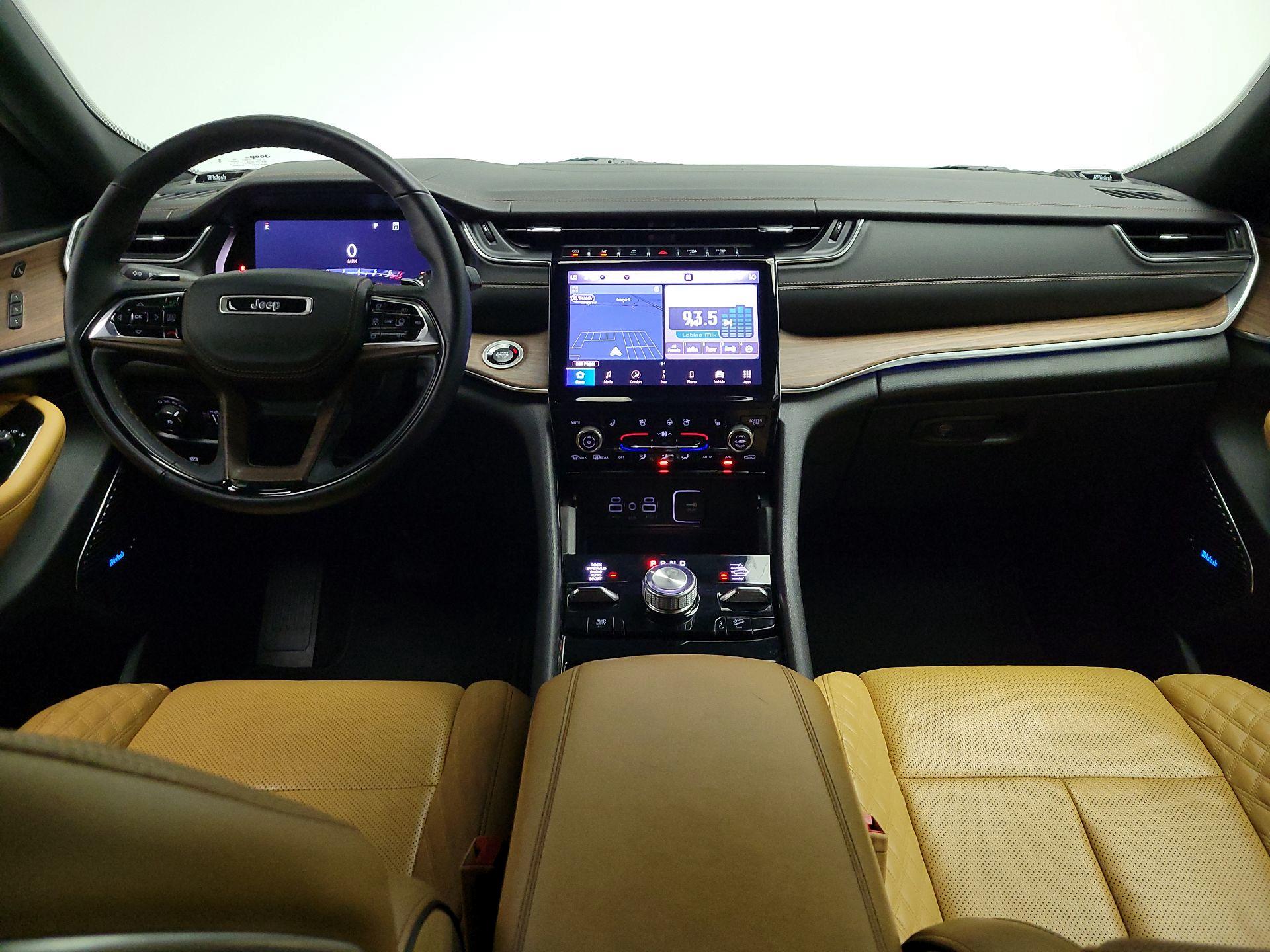 Thumbnail: 2023 Jeep Grand Cherokee L - 9