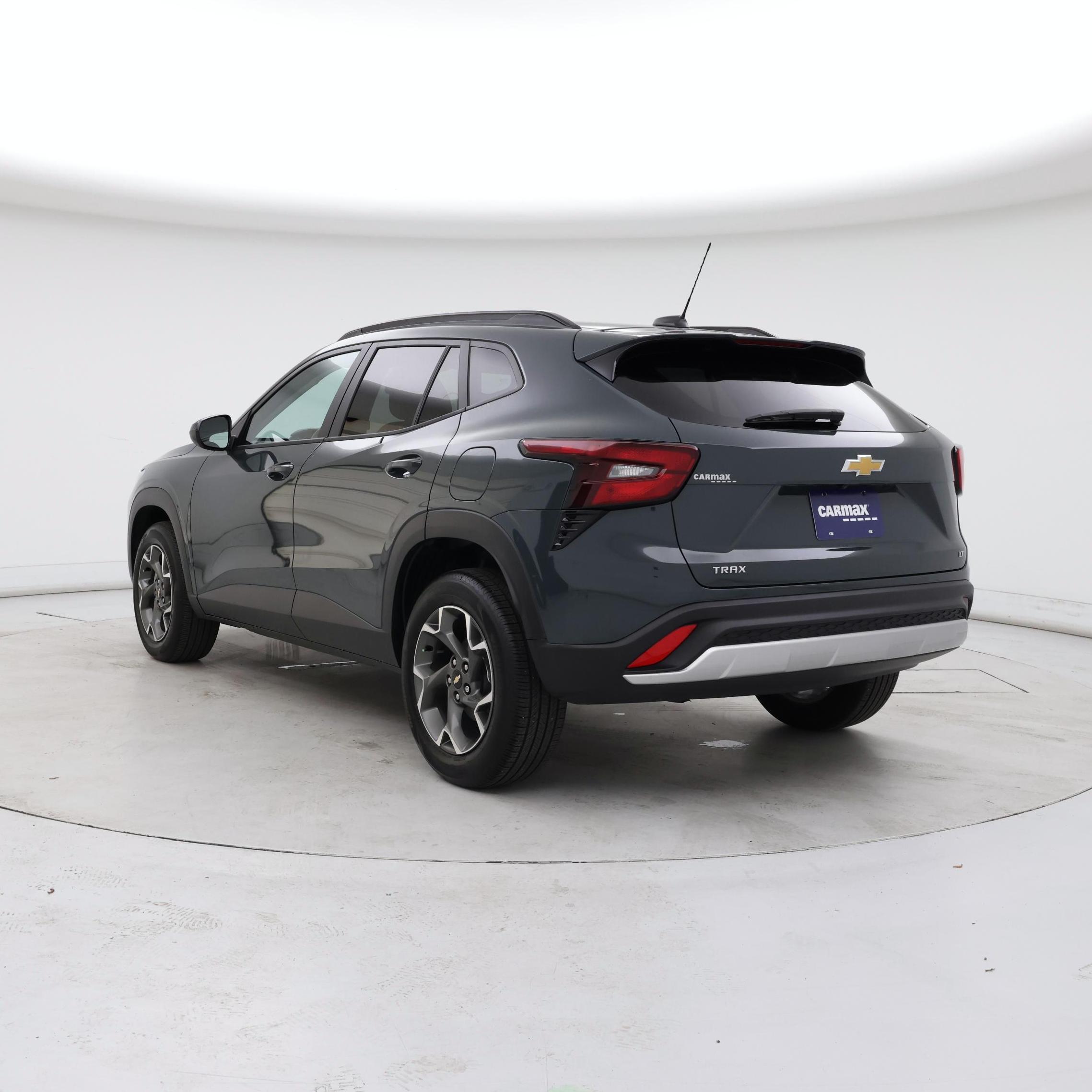 Thumbnail: 2025 Chevrolet Trax - 2