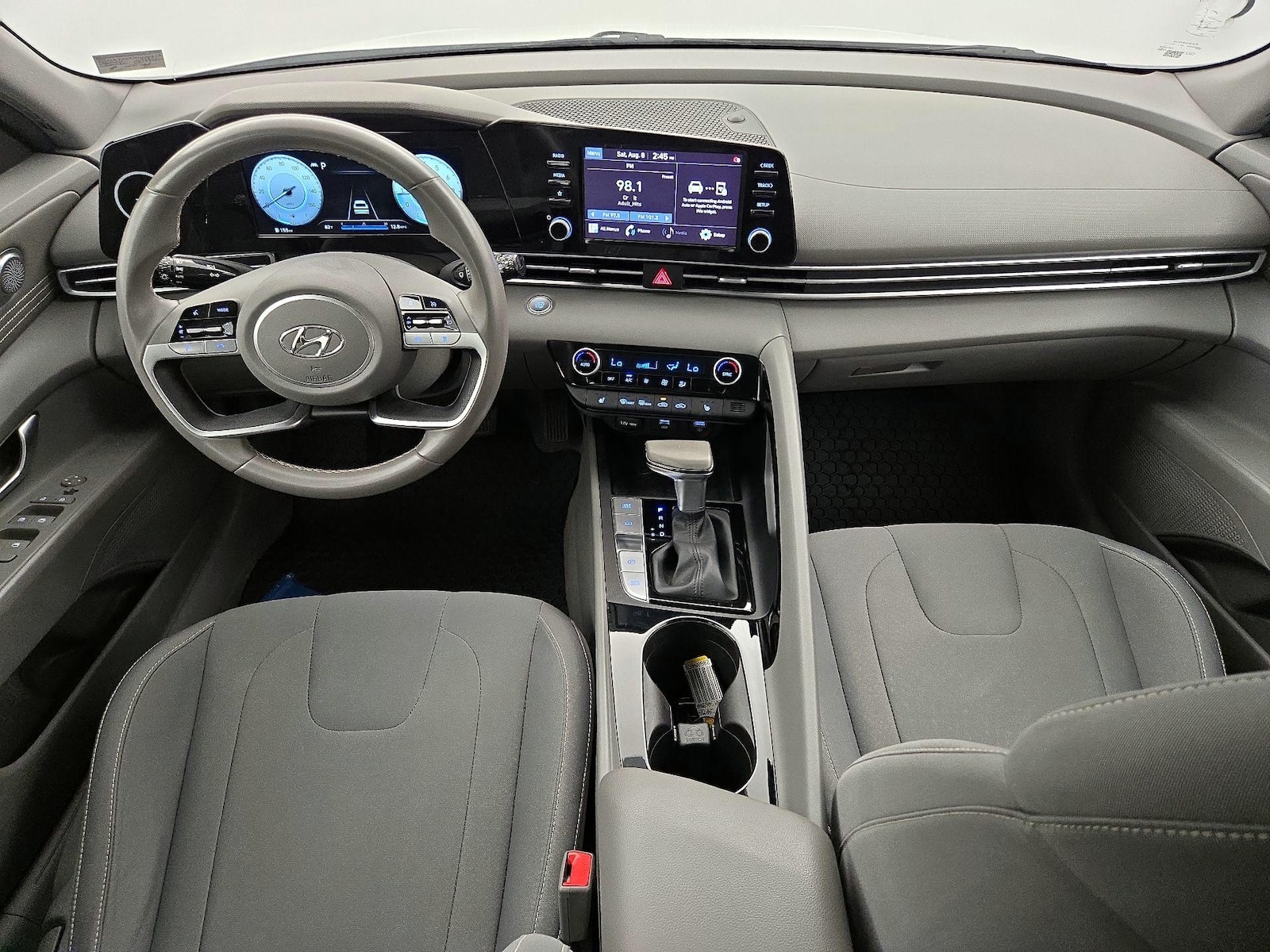 2021 Hyundai Elantra SEL - Photo 10