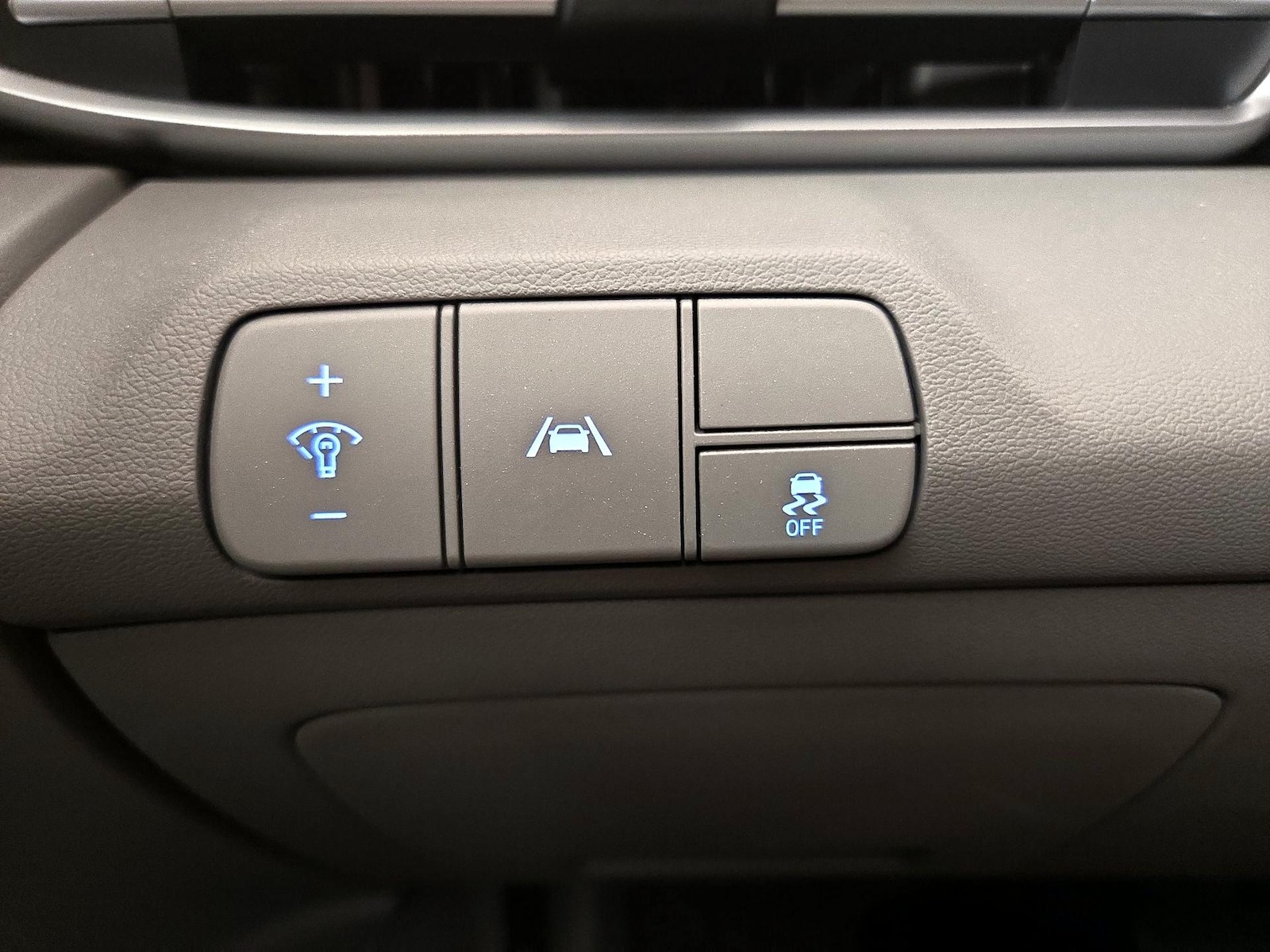 2021 Hyundai Elantra SEL - Photo 14