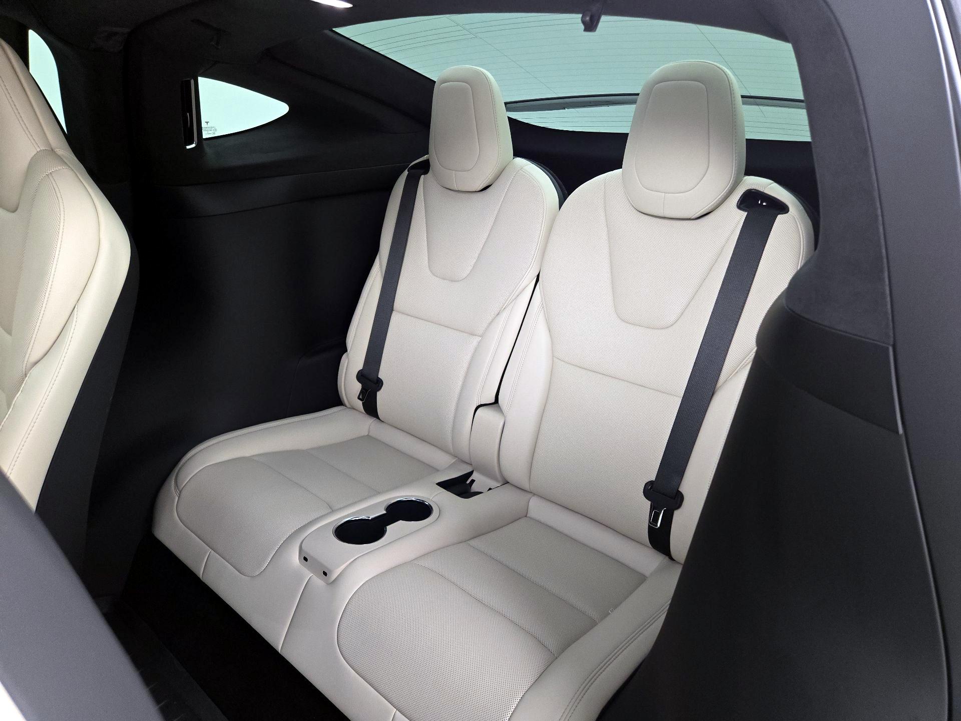 Thumbnail: 2023 Tesla Model X - 20