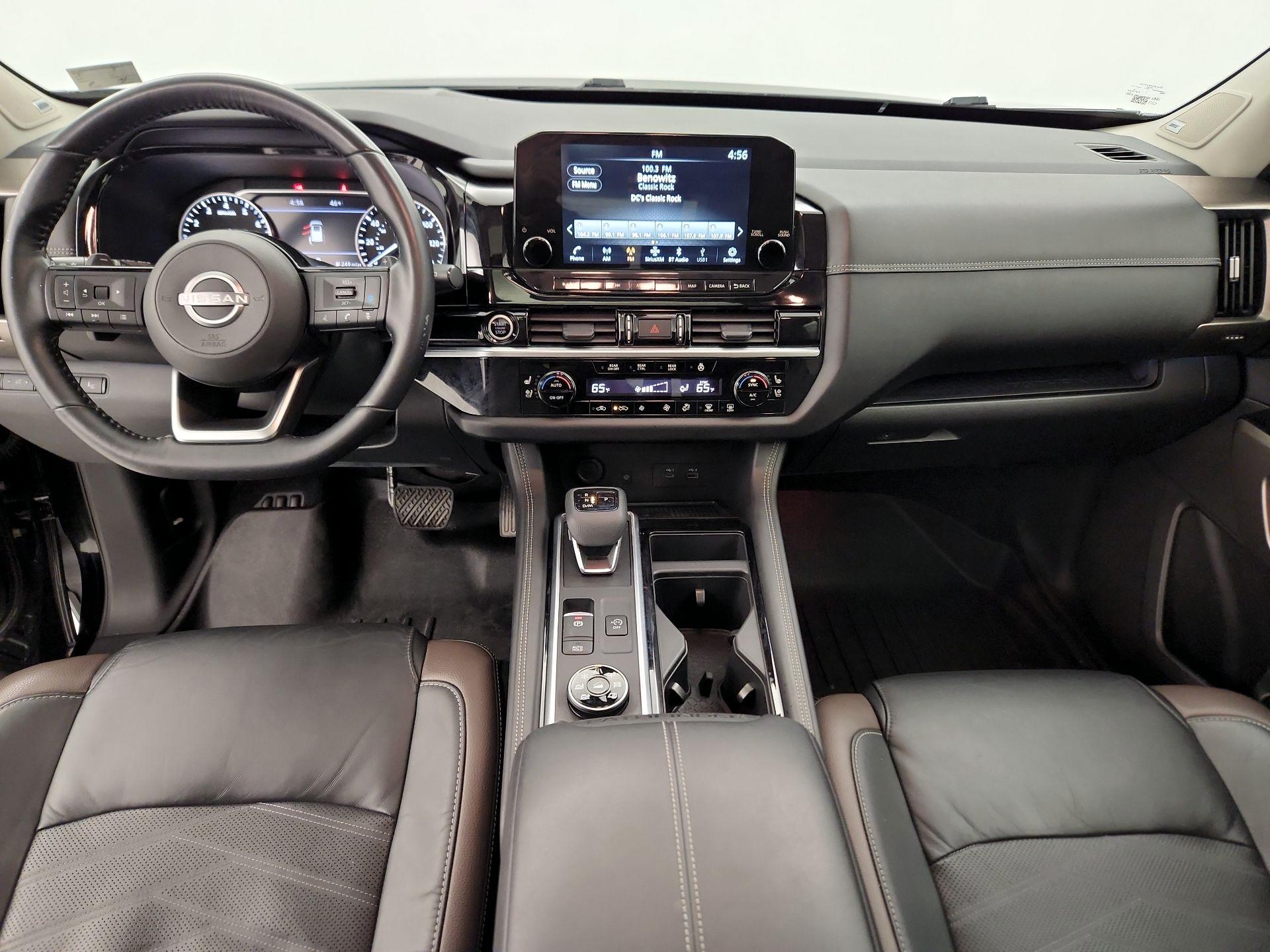 Thumbnail: 2022 Nissan Pathfinder - 9