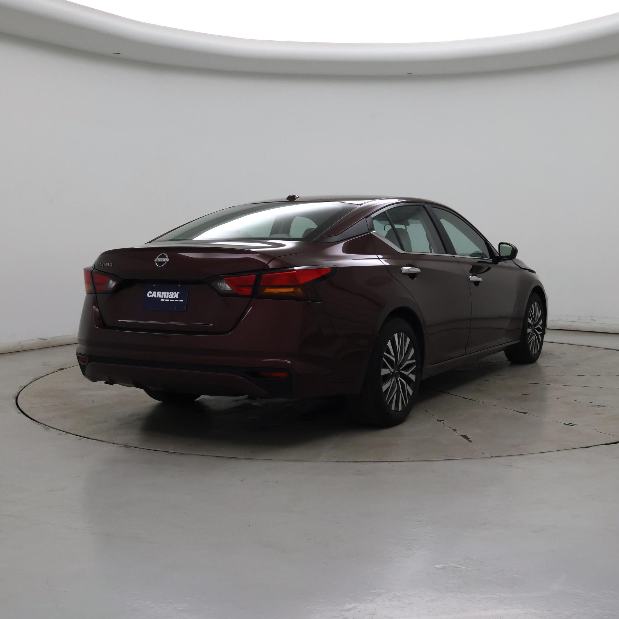 Thumbnail: 2025 Nissan Altima - 8