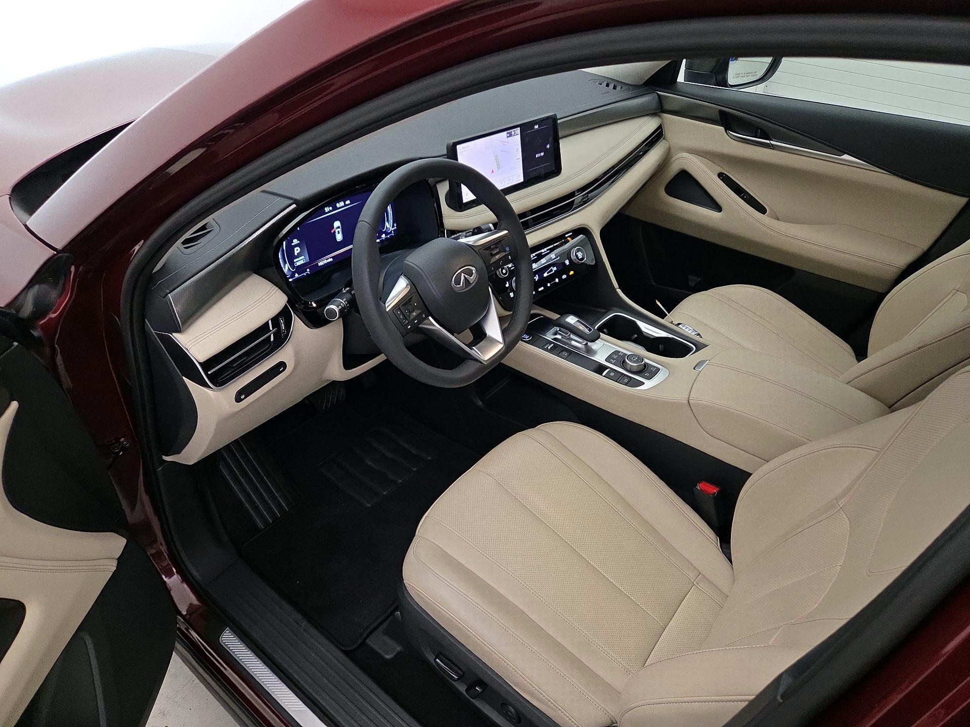 Thumbnail: 2023 INFINITI QX60 - 11