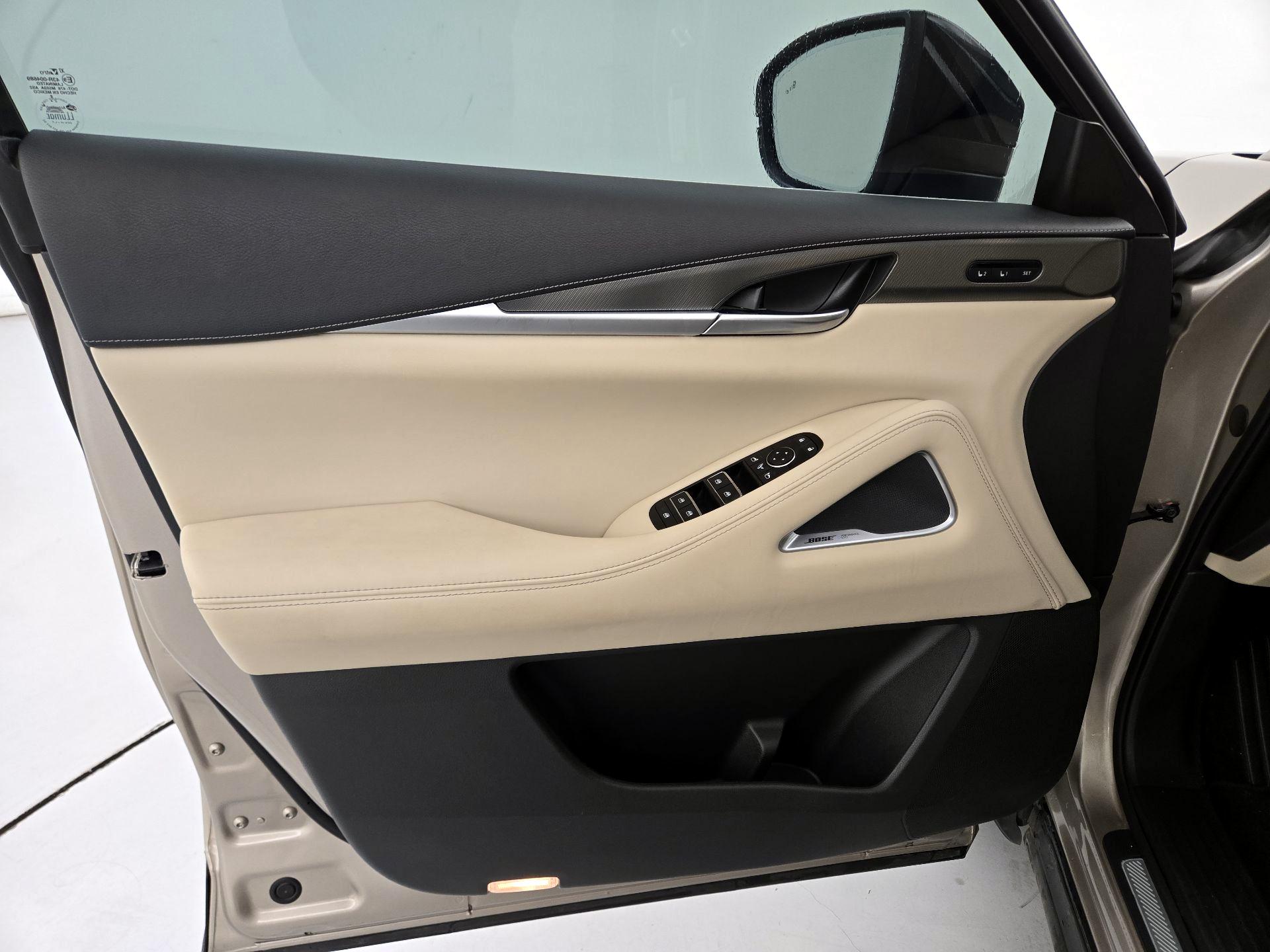 Thumbnail: 2023 INFINITI QX60 - 12