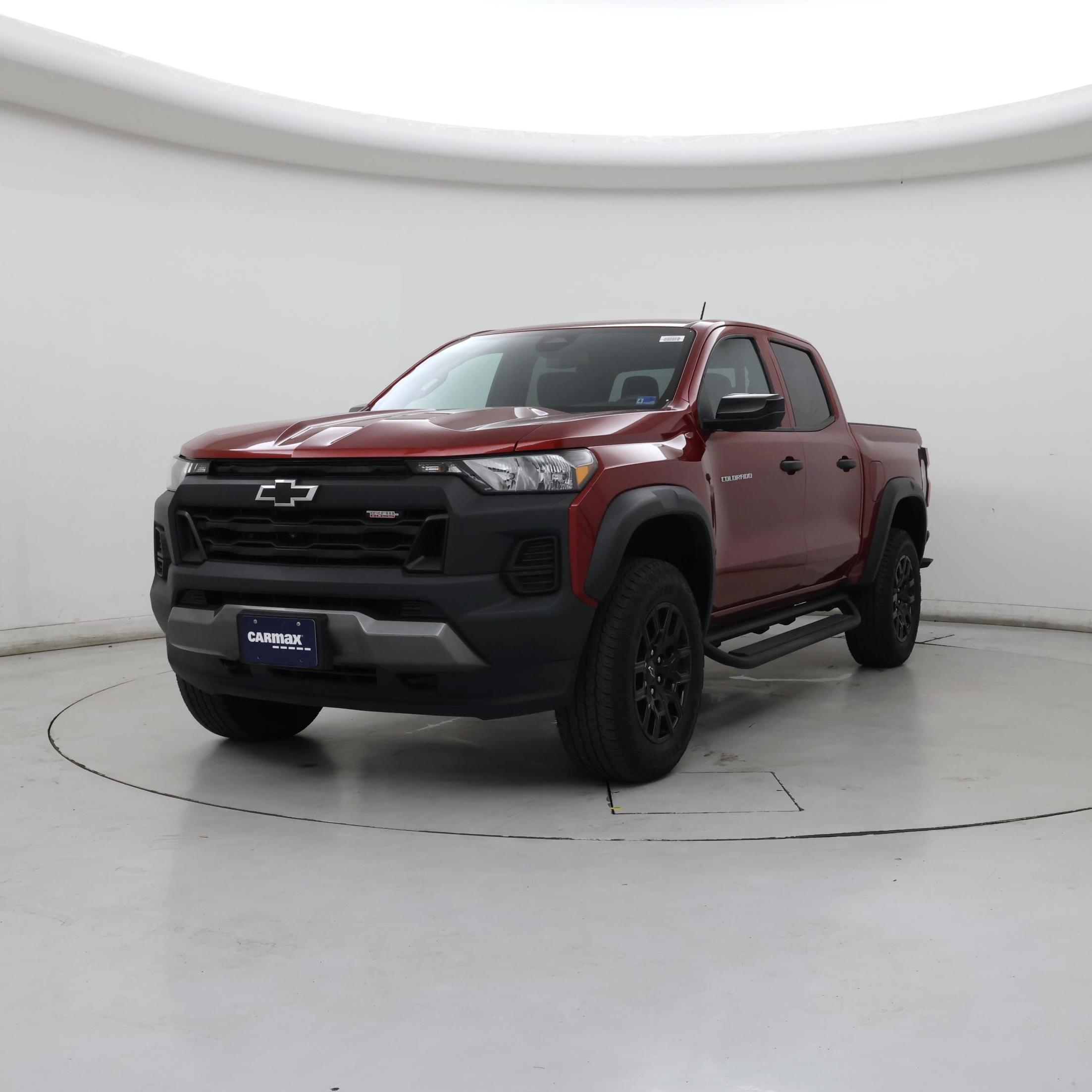 Thumbnail: 2023 Chevrolet Colorado - 4