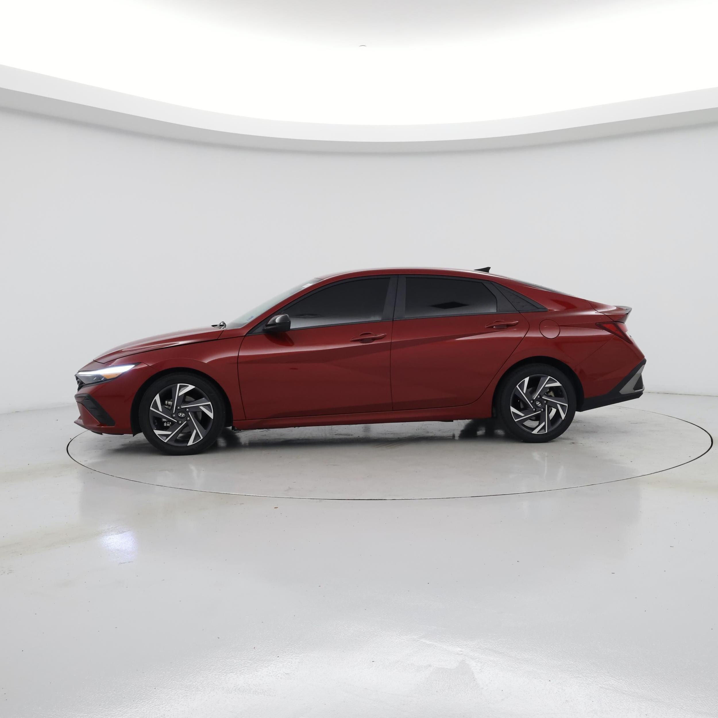 Thumbnail: 2025 Hyundai Elantra - 3