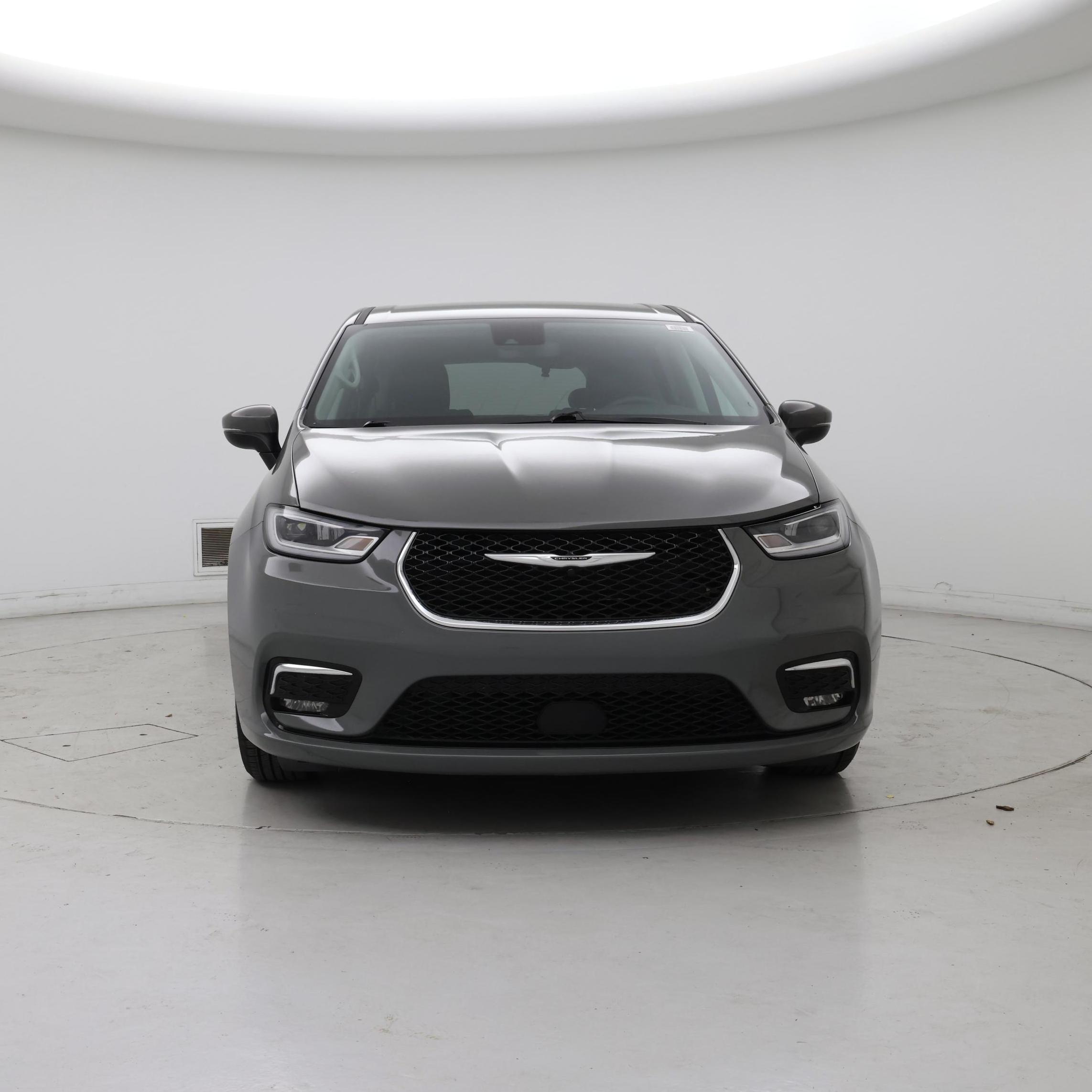 Thumbnail: 2023 Chrysler Pacifica - 5