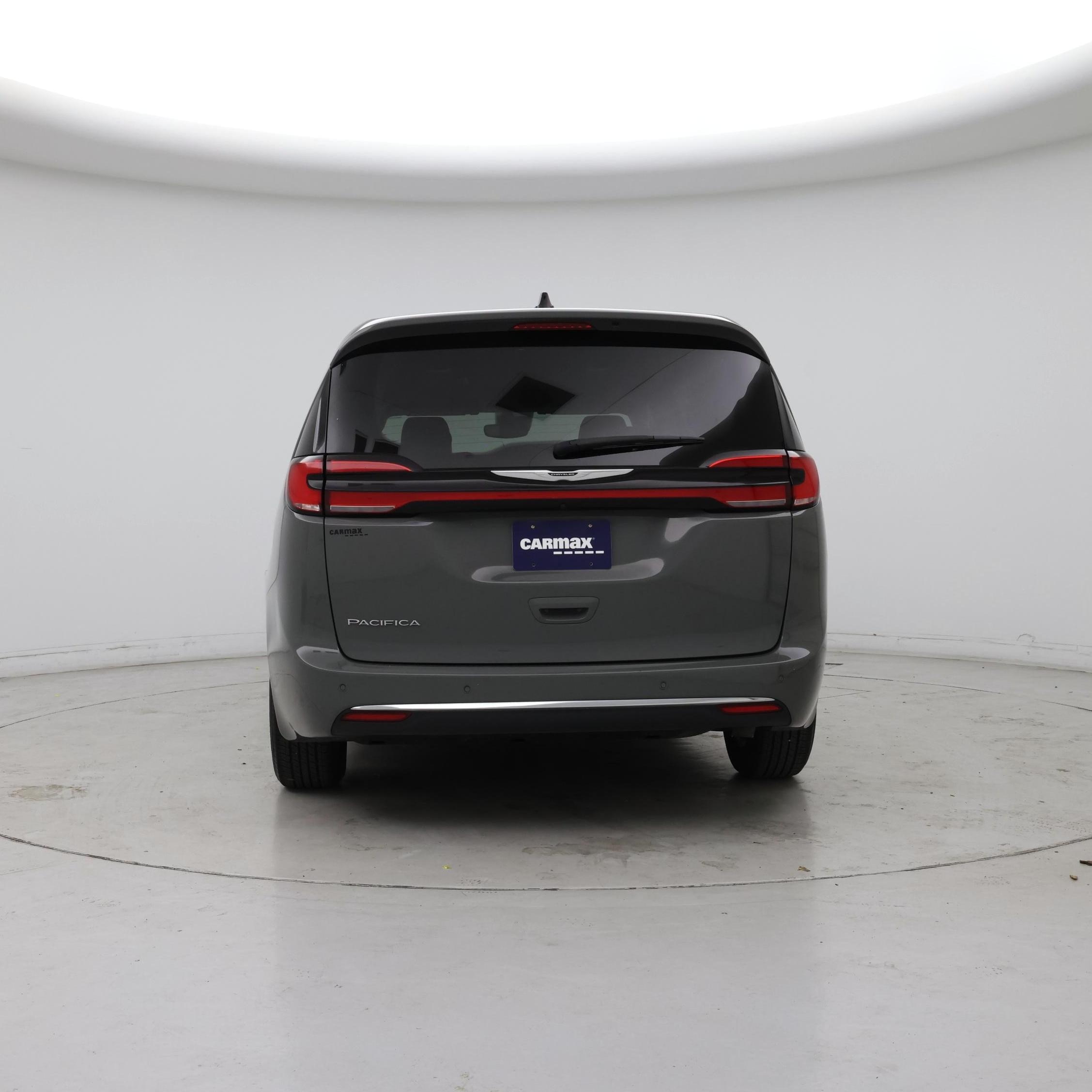 Thumbnail: 2023 Chrysler Pacifica - 6