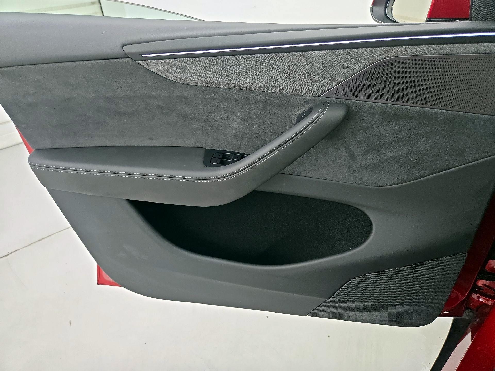 Thumbnail: 2026 Tesla Model Y - 12