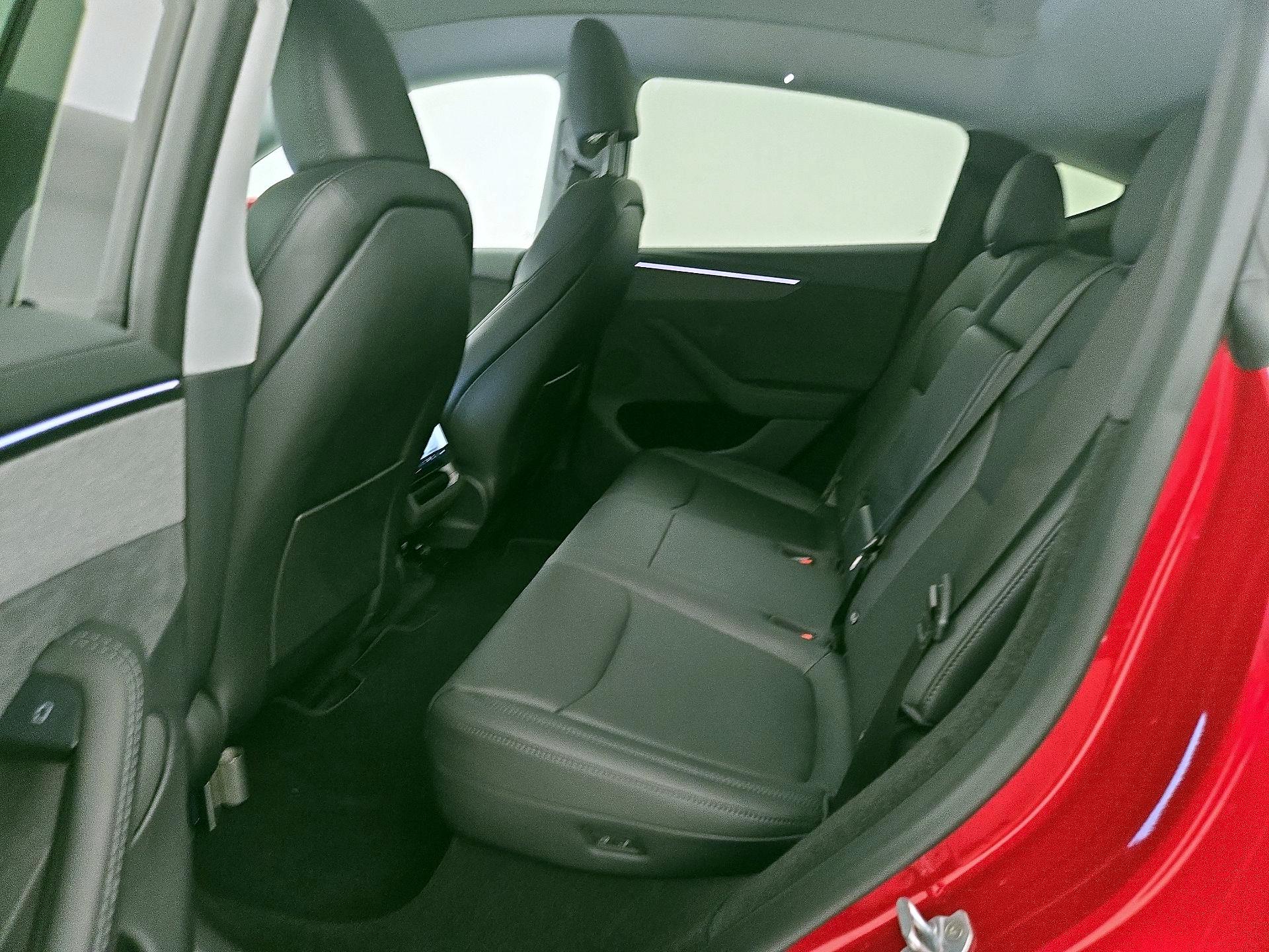 Thumbnail: 2026 Tesla Model Y - 19