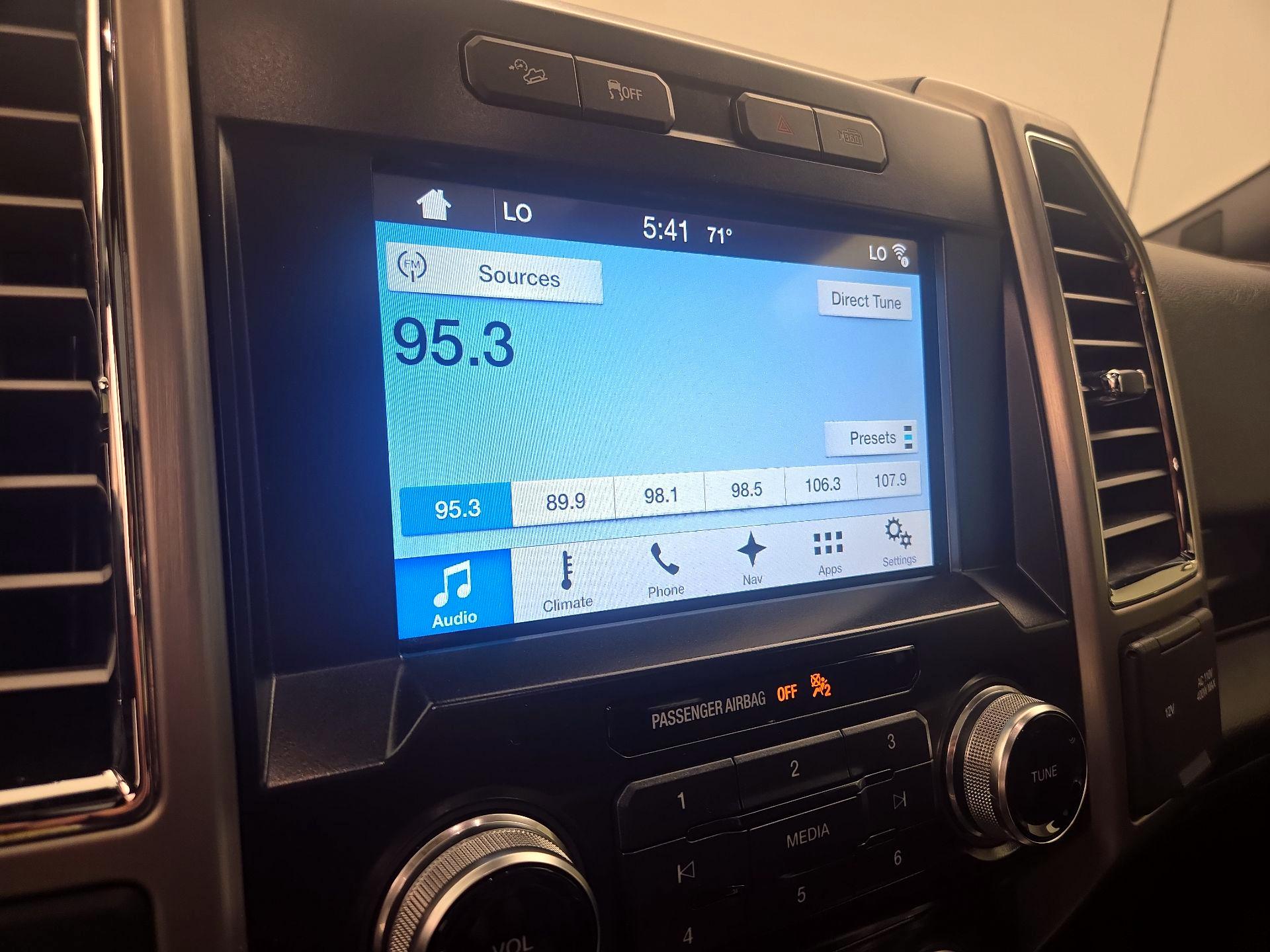 Thumbnail: 2016 Ford F-150 - 16