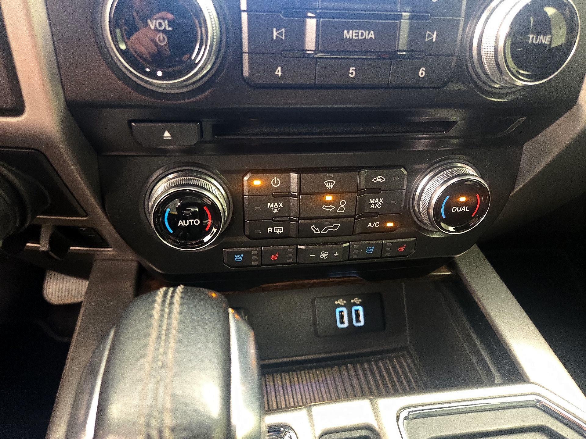Thumbnail: 2016 Ford F-150 - 17