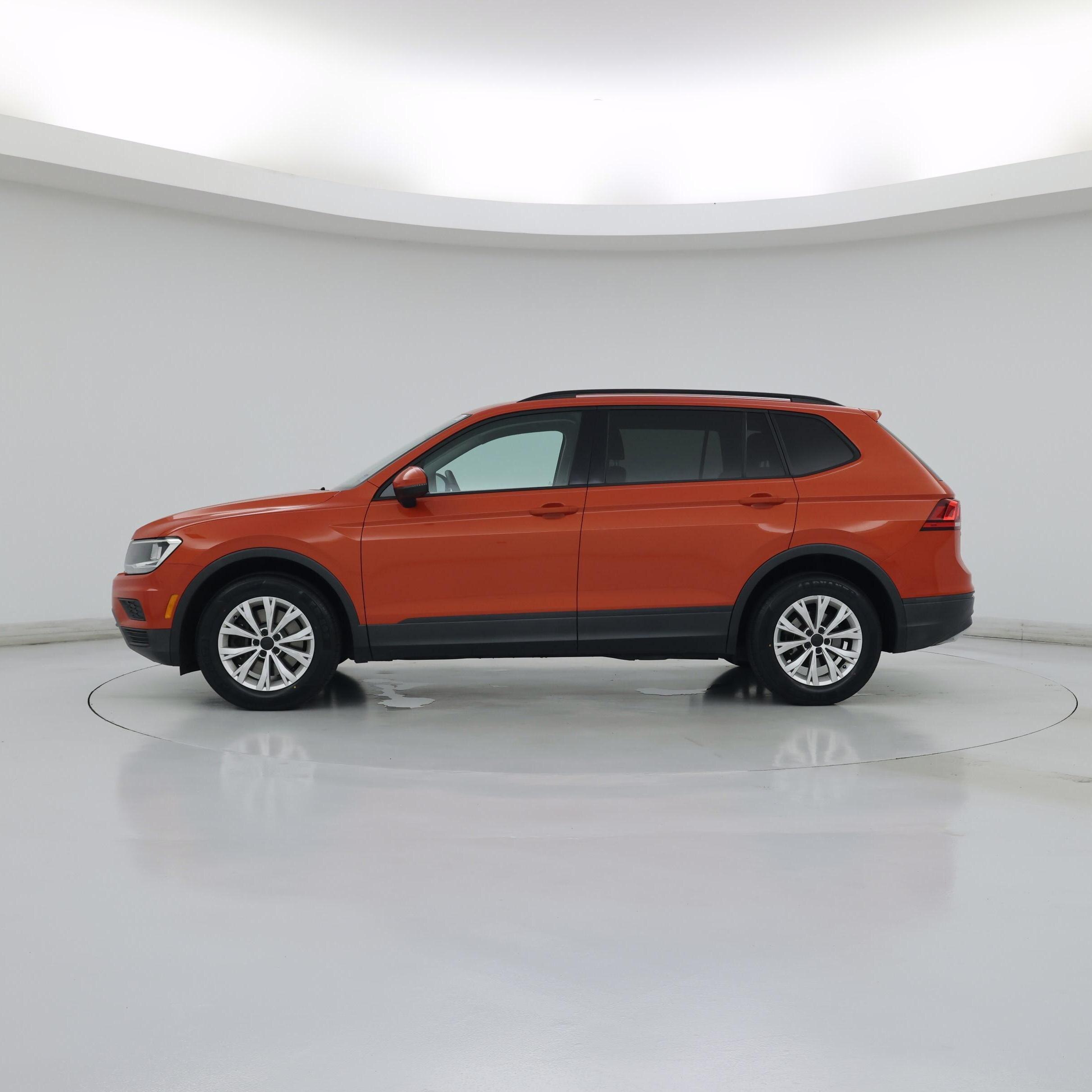 Thumbnail: 2018 Volkswagen Tiguan - 3