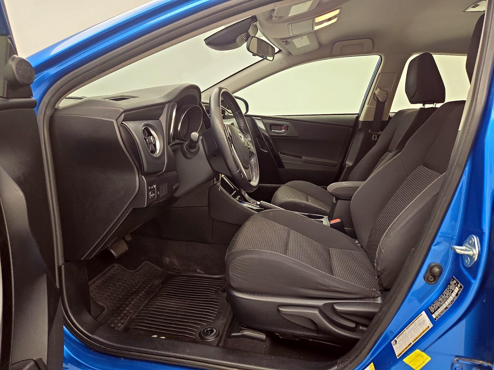Thumbnail: 2017 Toyota Corolla iM - 11