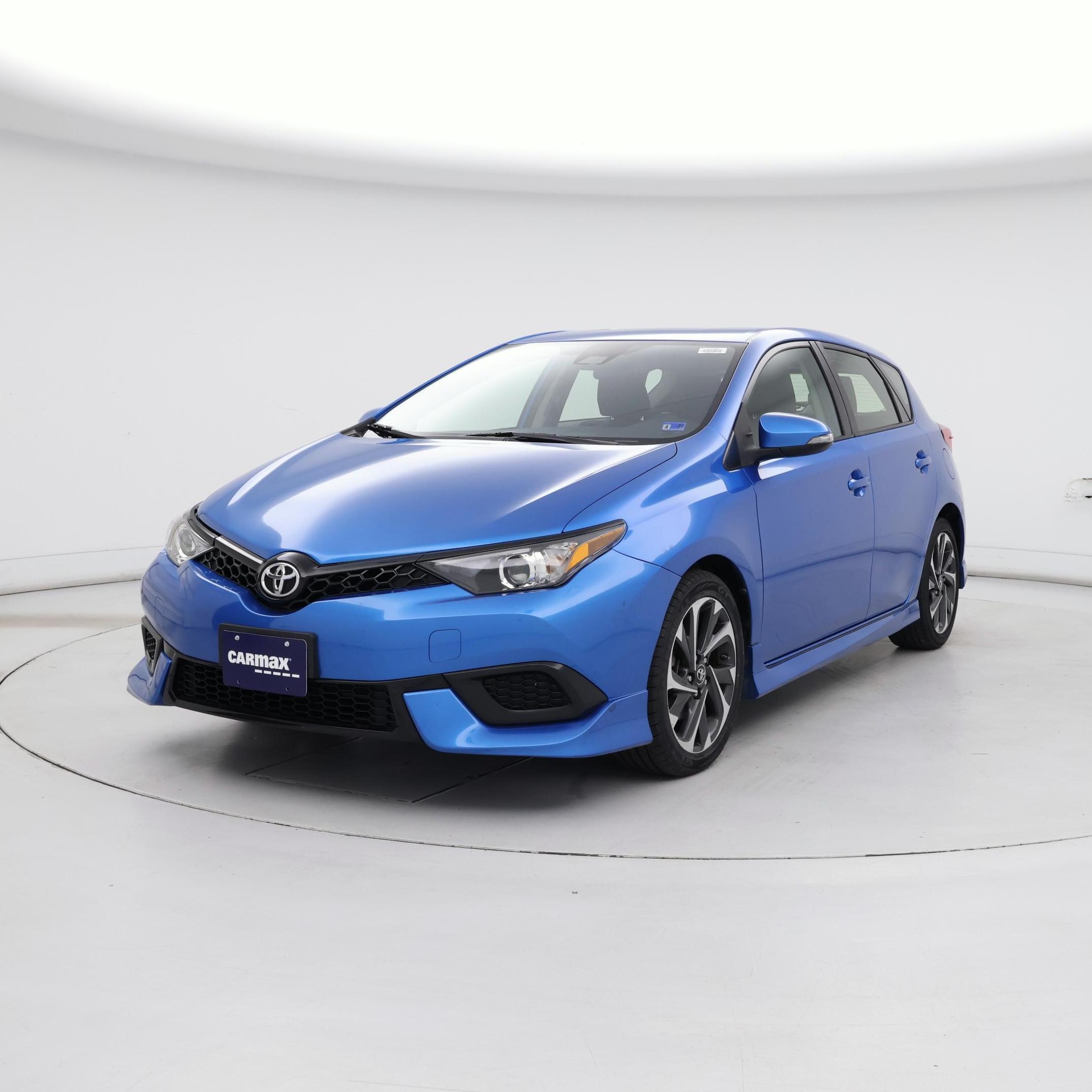 Thumbnail: 2017 Toyota Corolla iM - 4